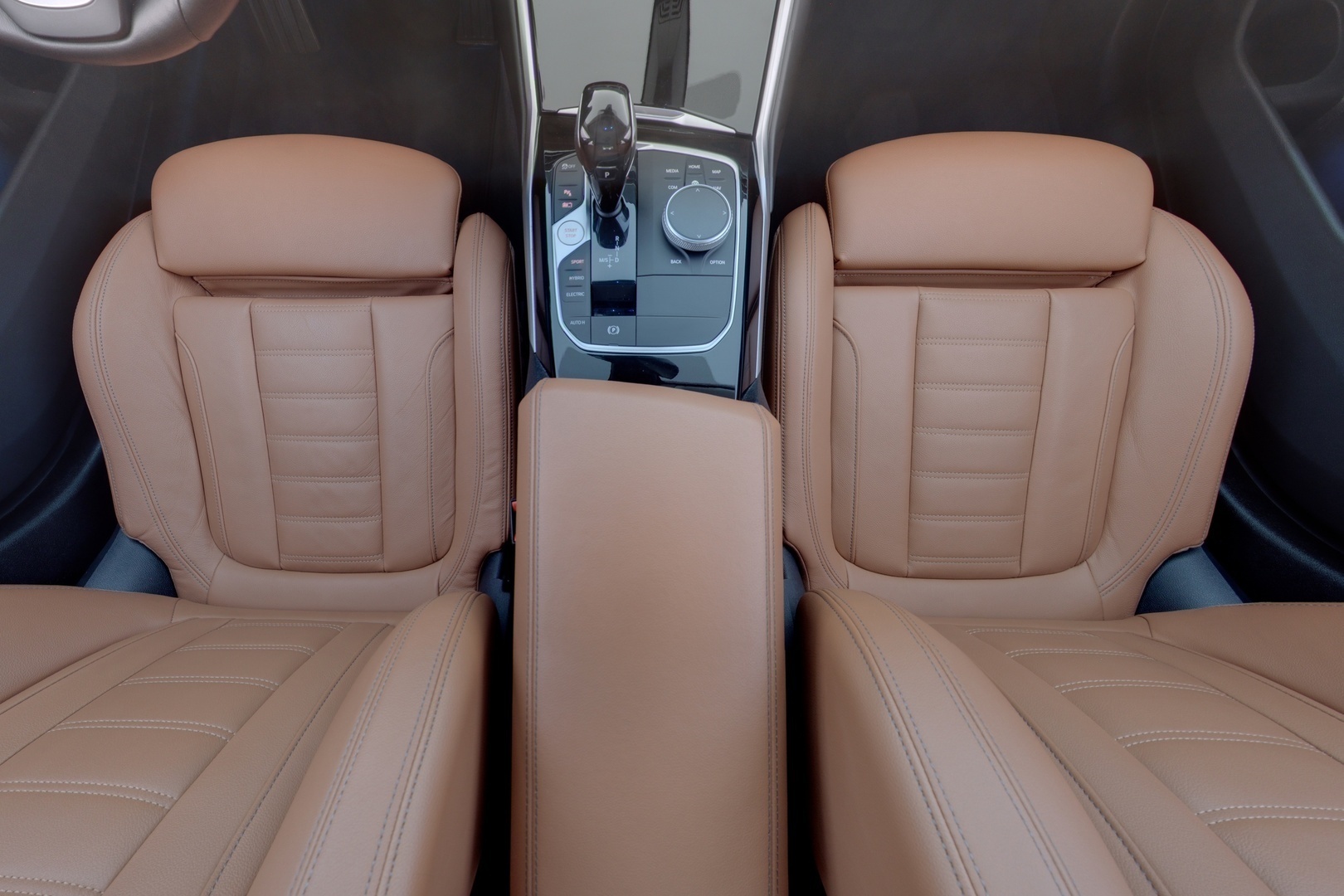 BMW 330 13