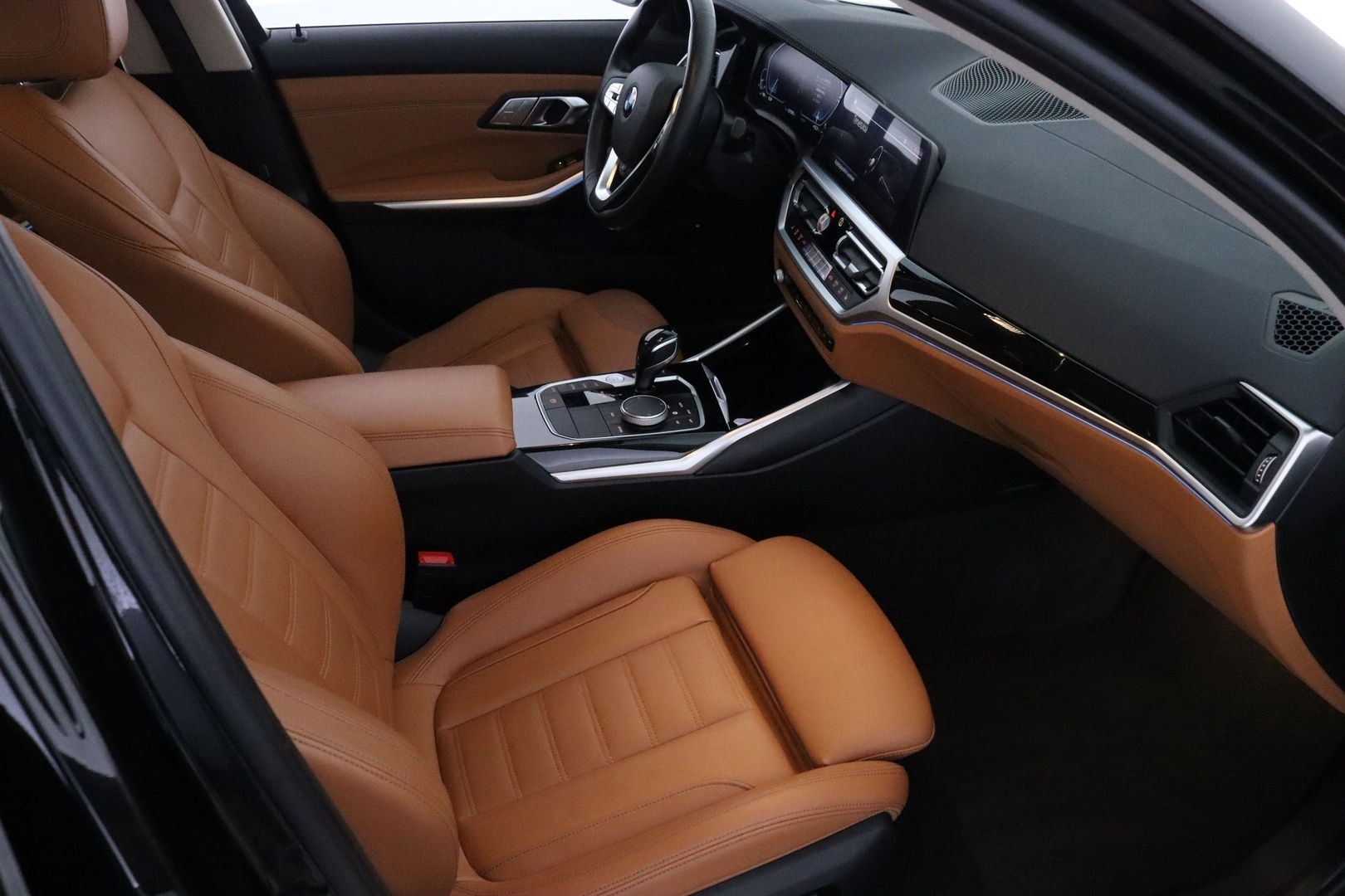 BMW 330 19