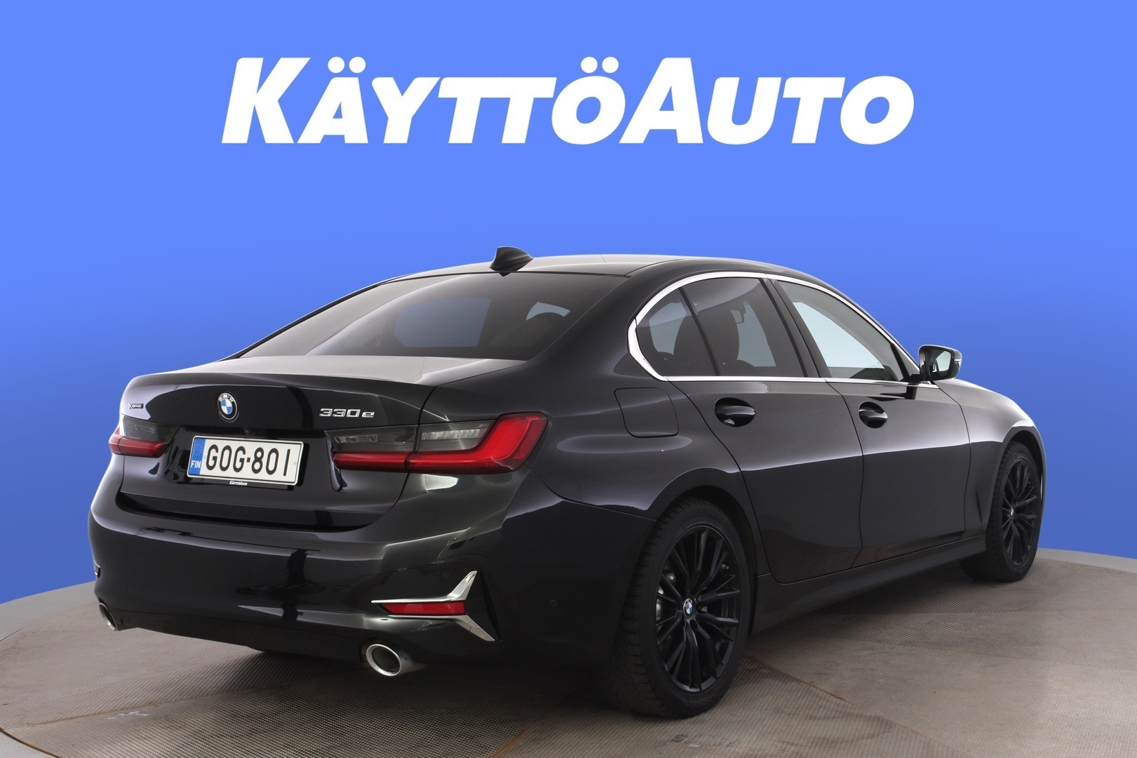 BMW 330 7