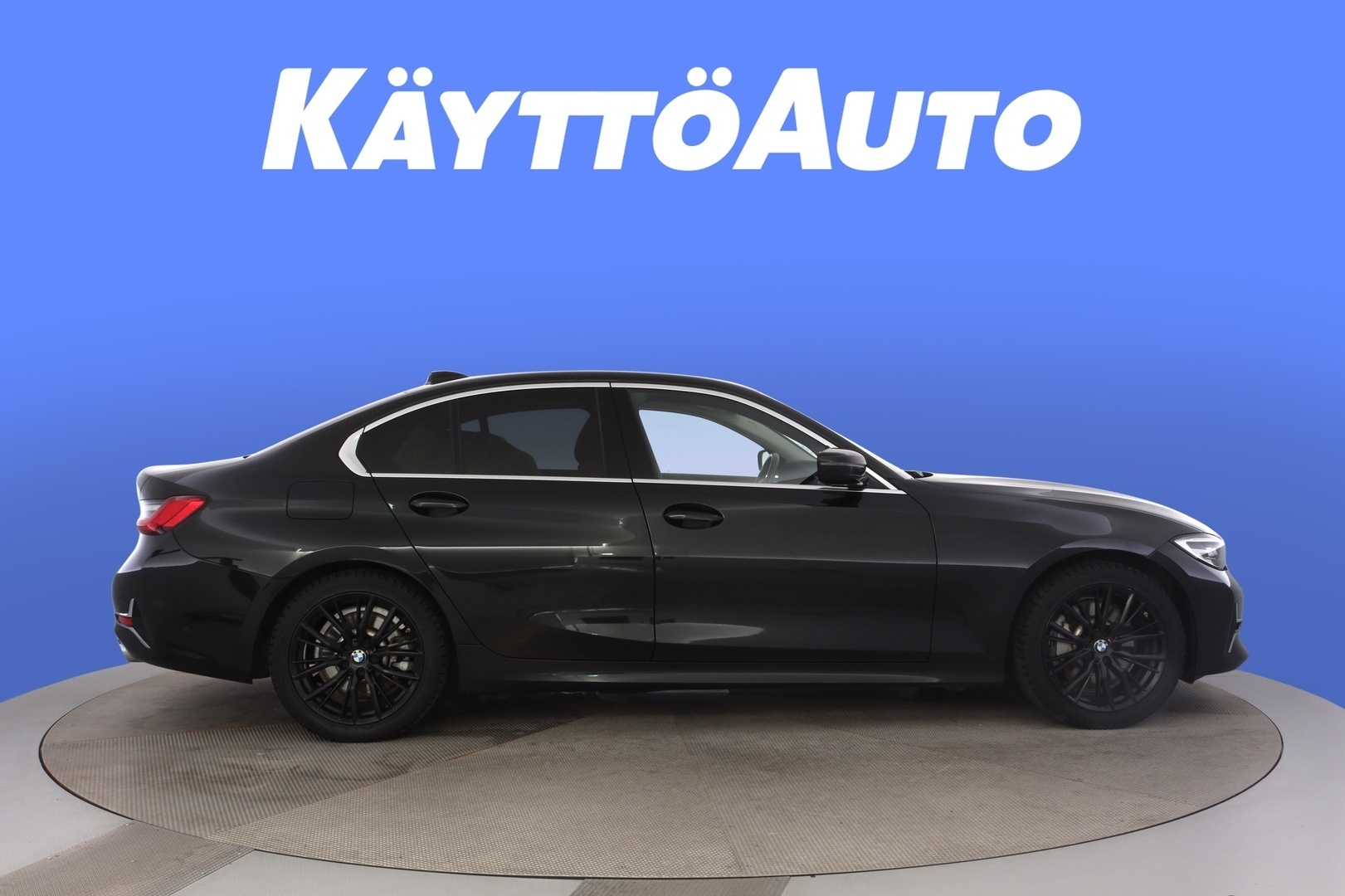 BMW 330 8