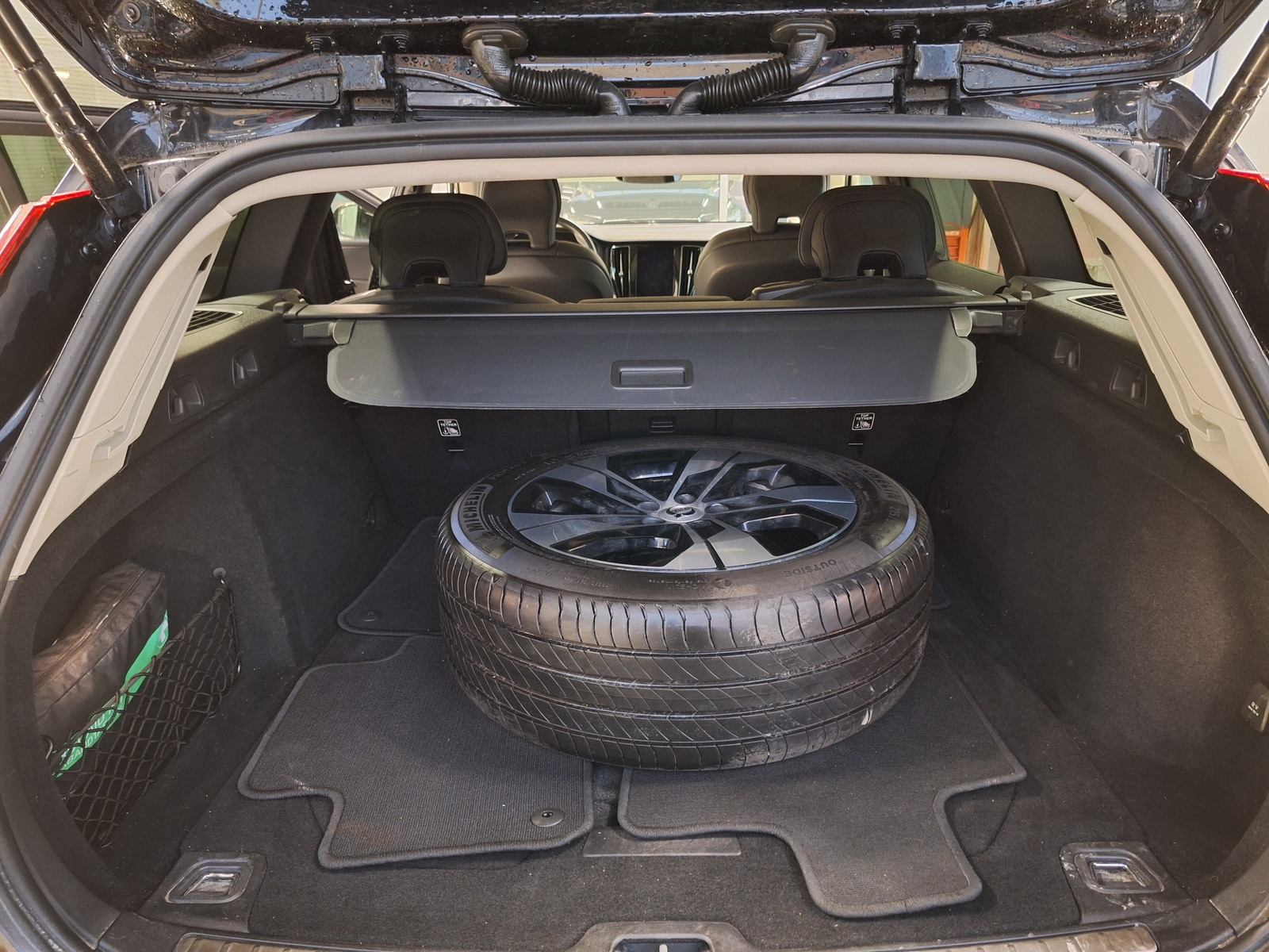 Volvo V60 Cross Country 2022