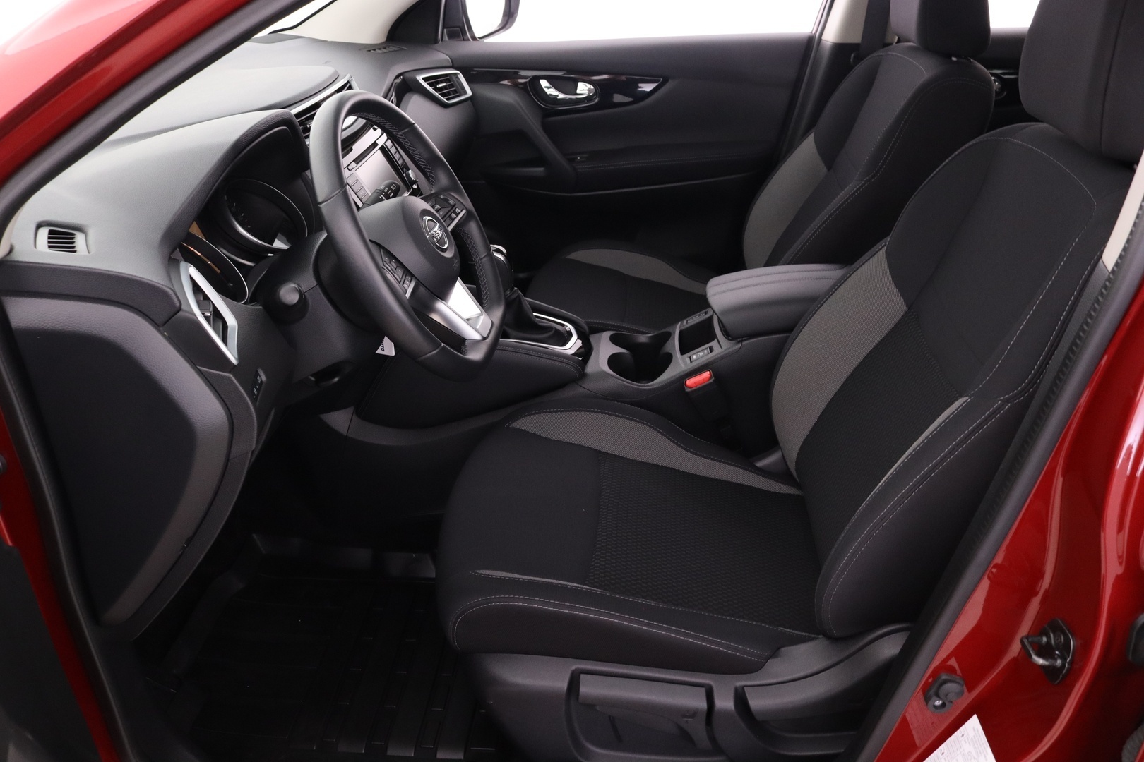 NISSAN Qashqai 12