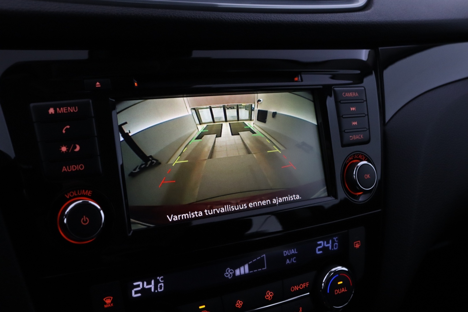 NISSAN Qashqai 24