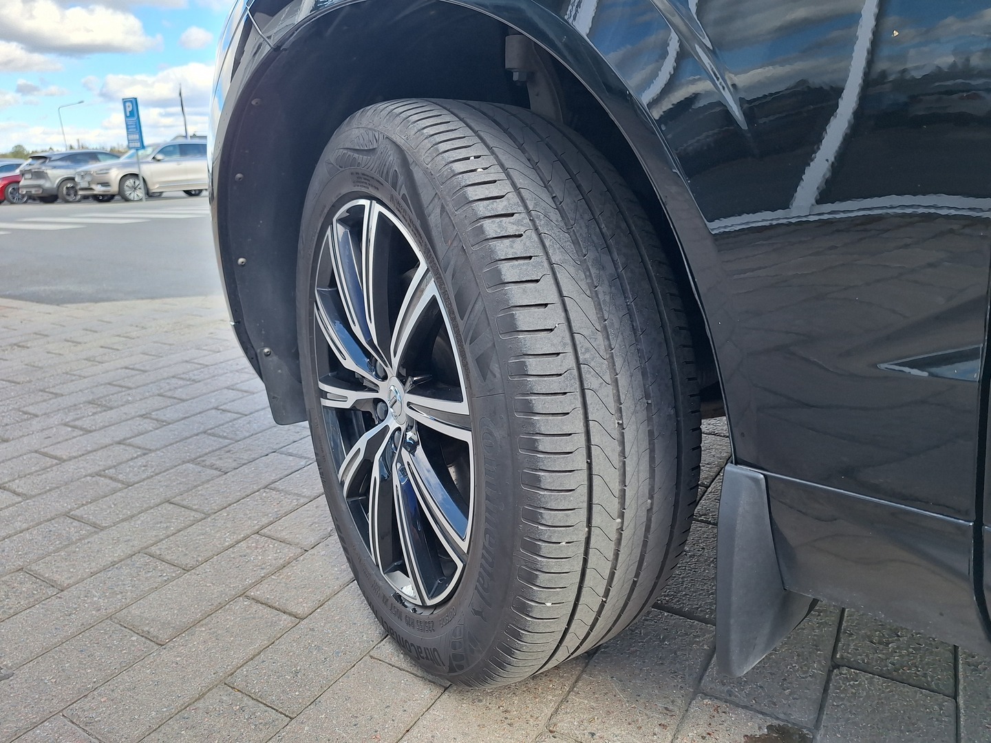 VOLVO XC60 2021