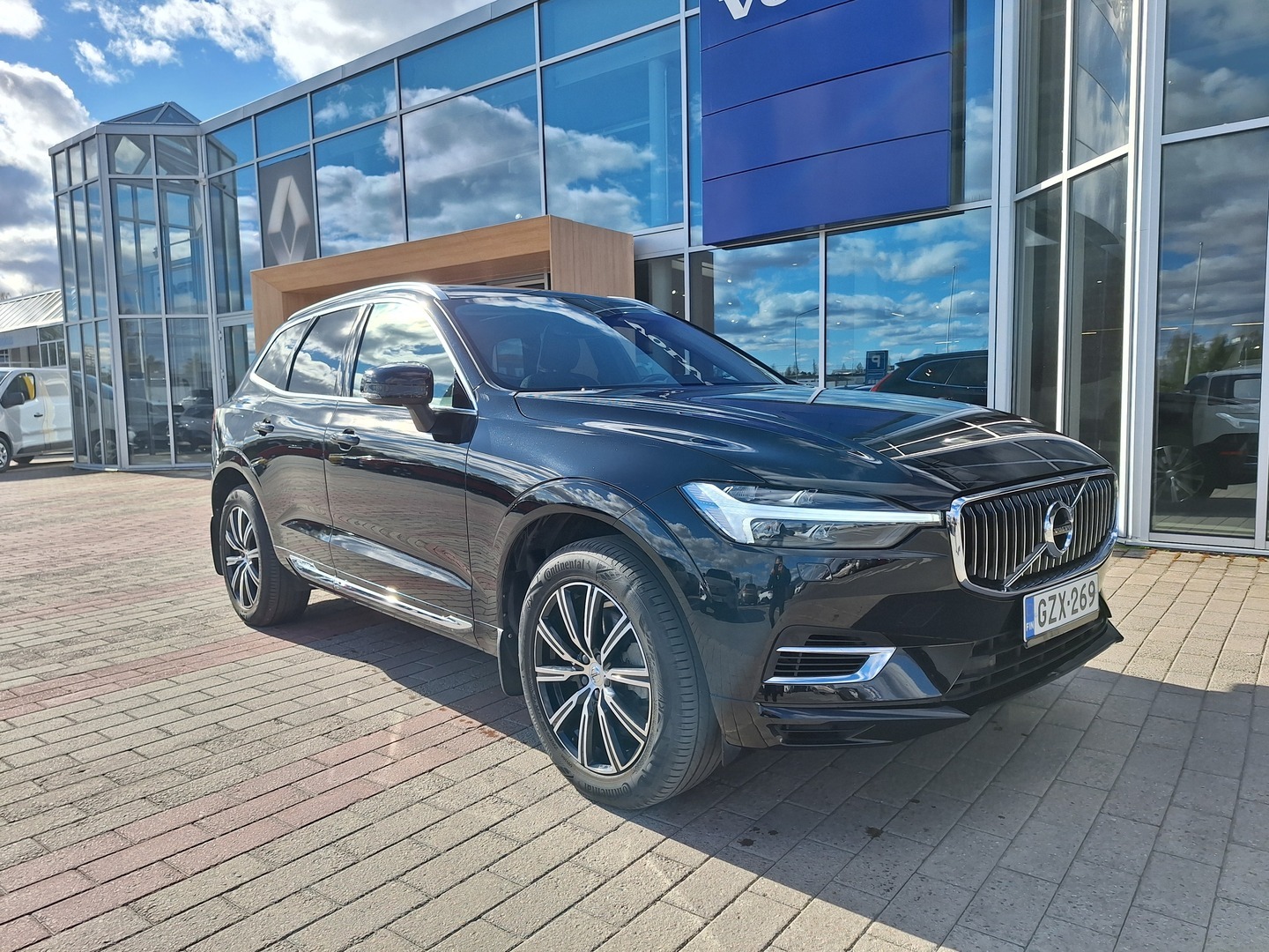 VOLVO XC60 2021