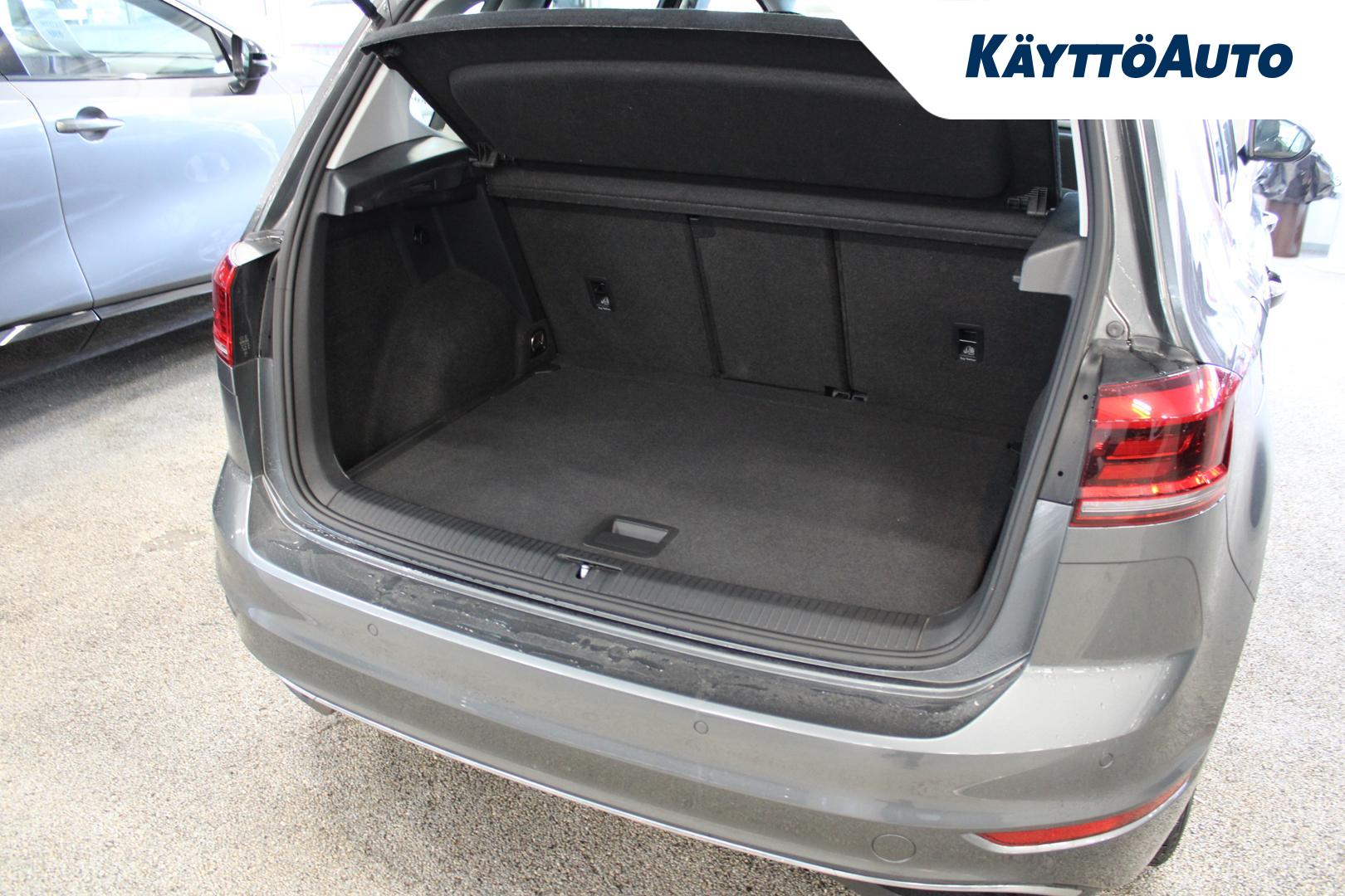 VOLKSWAGEN GOLF SPORTSVAN 2018