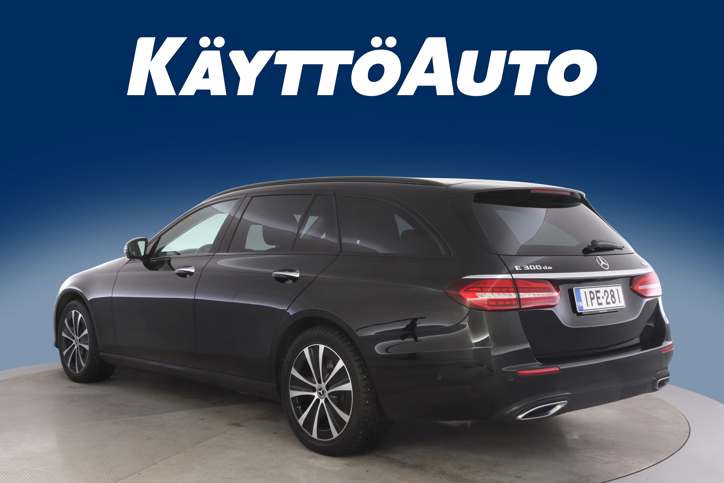 MERCEDES-BENZ E 2022