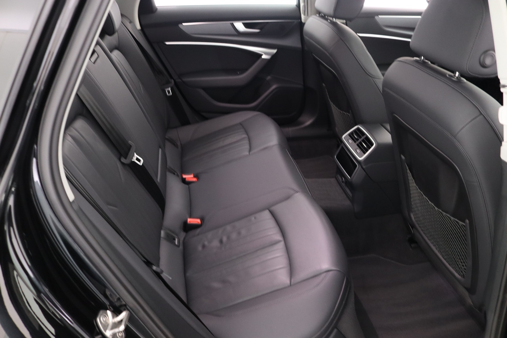AUDI A6 15
