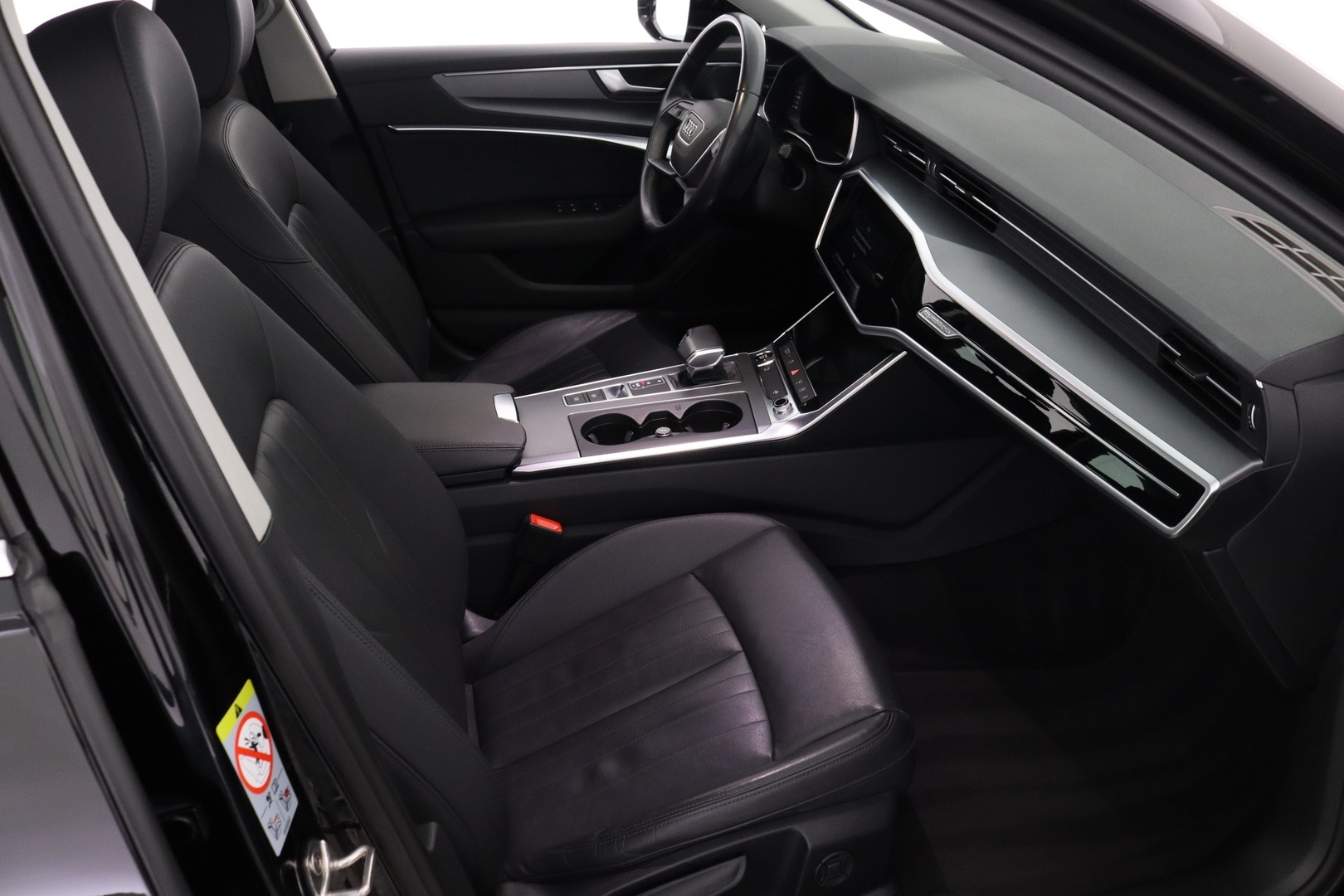 AUDI A6 16