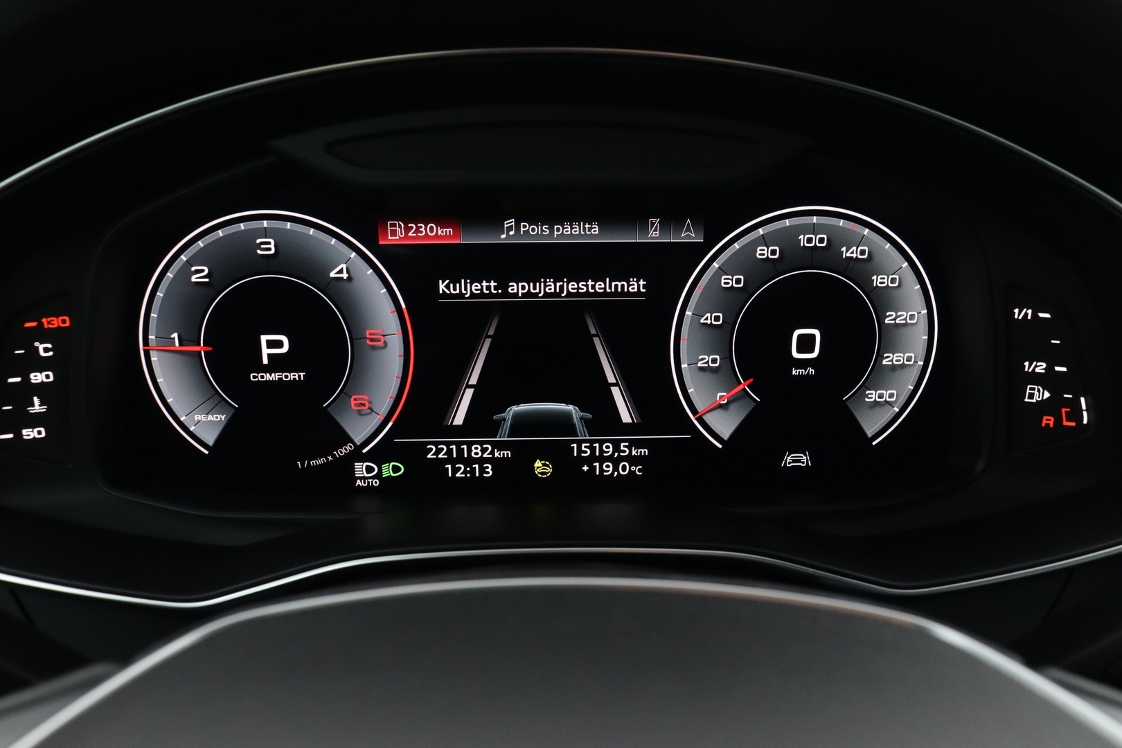 AUDI A6 19