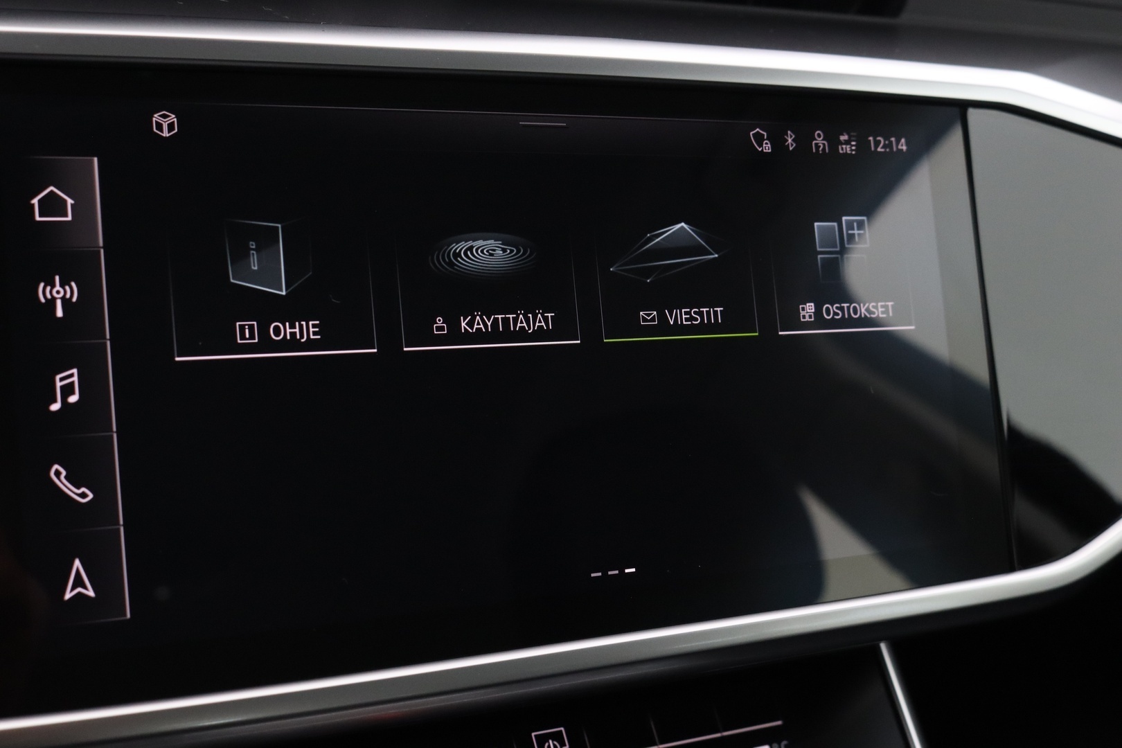 AUDI A6 23