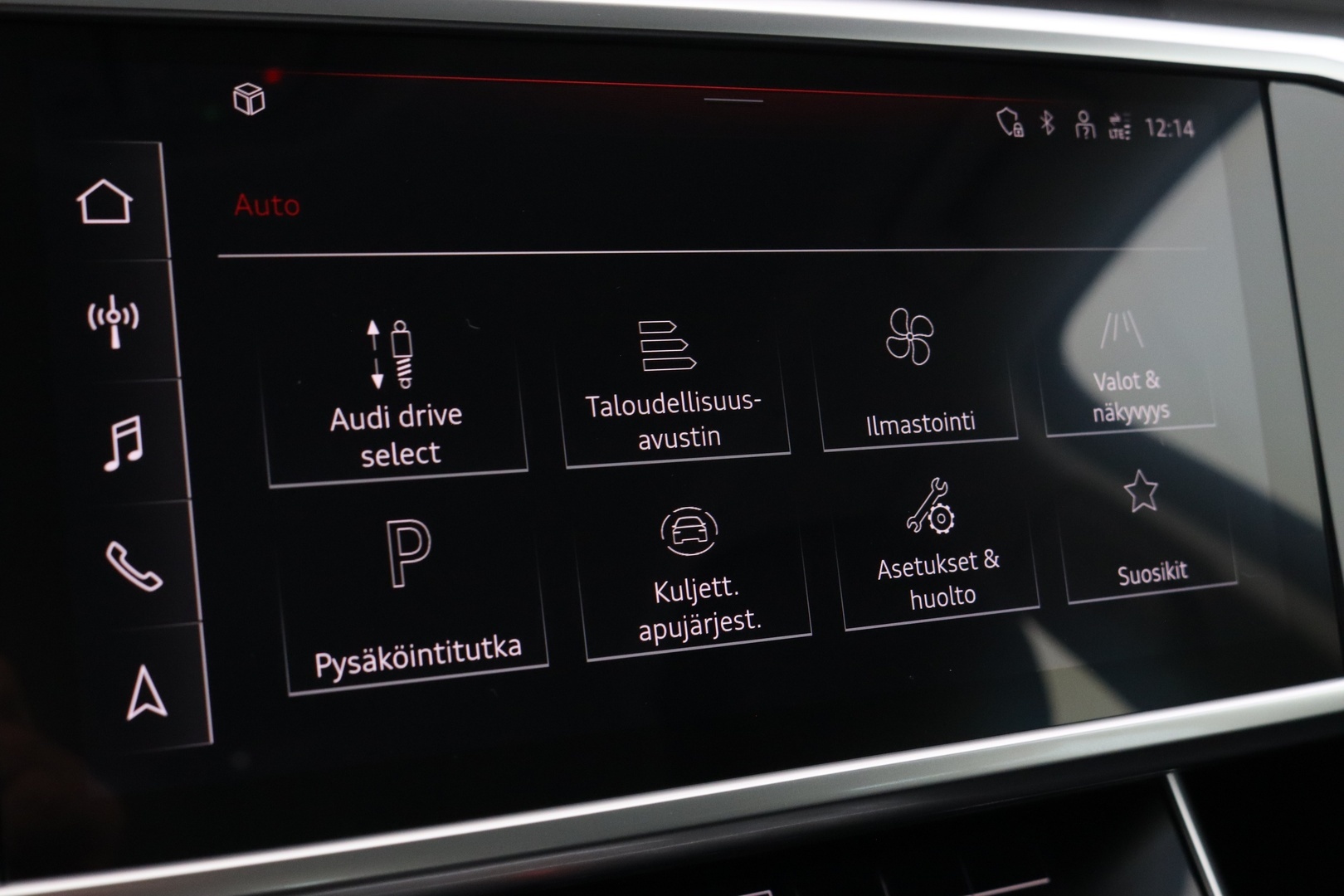 AUDI A6 27