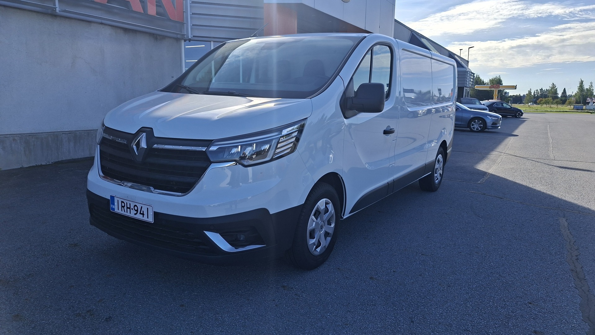 RENAULT Trafic 1