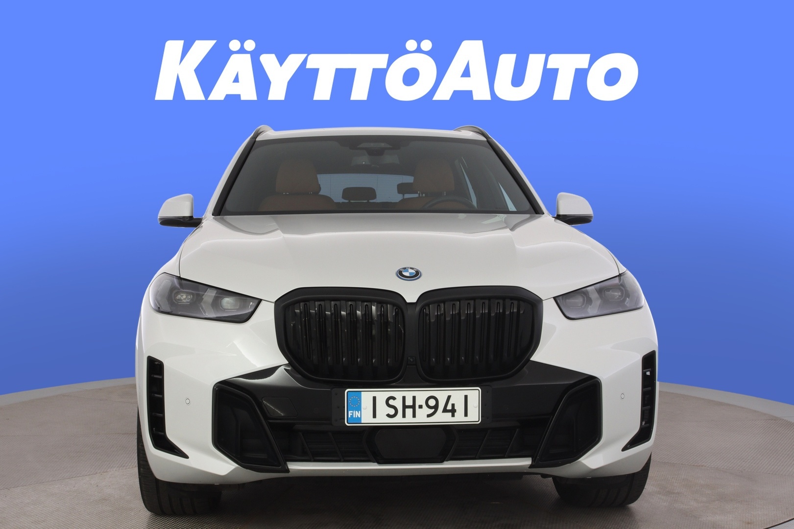 BMW X5 8