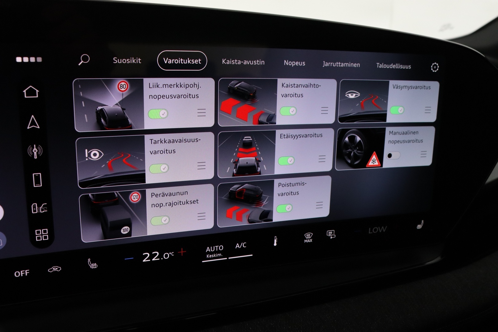 AUDI Q6 e-tron 28