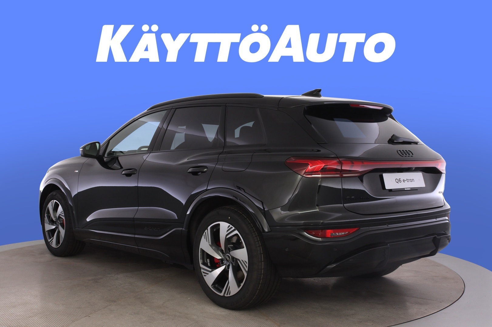 AUDI Q6 e-tron 3