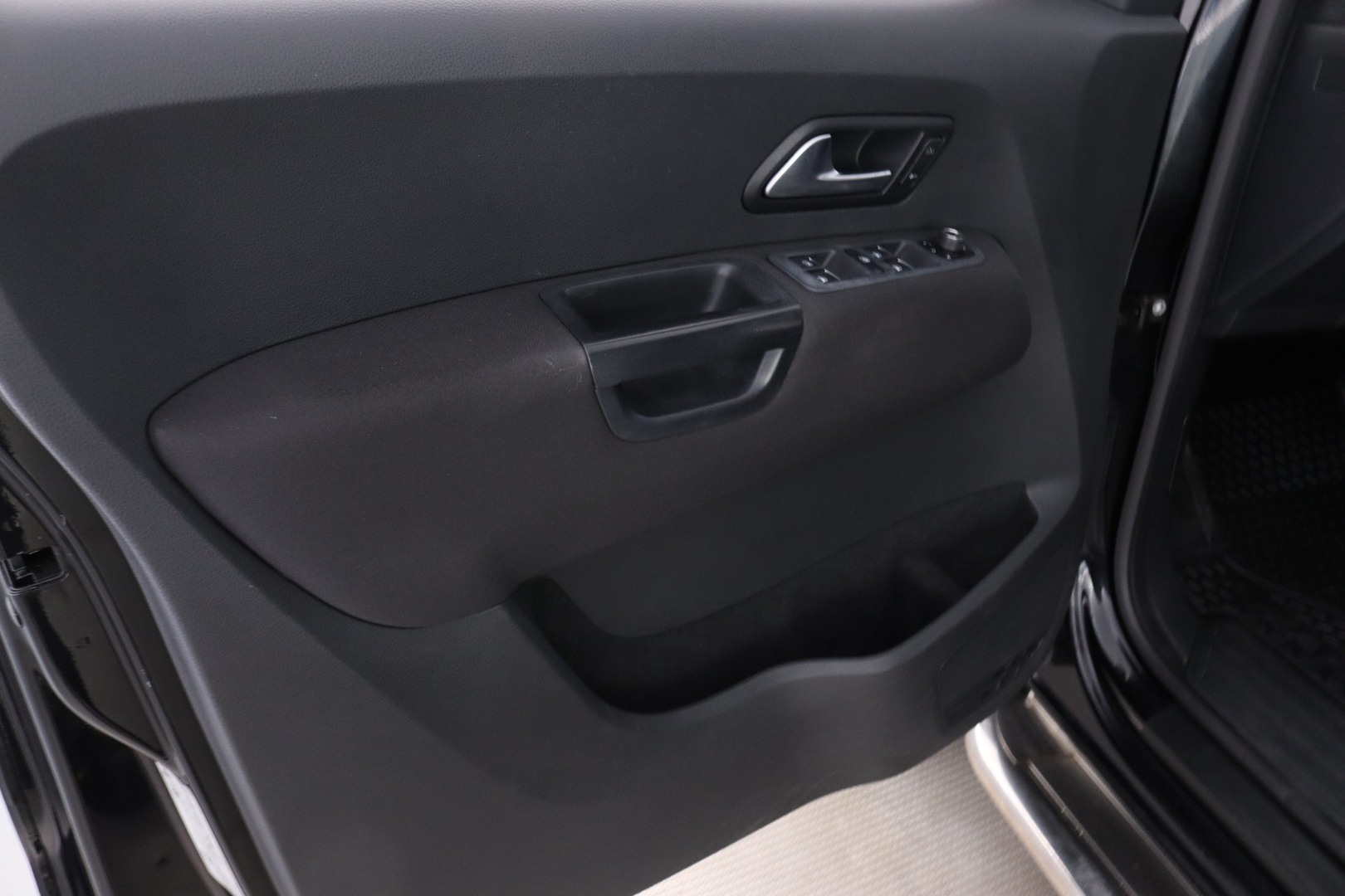 VOLKSWAGEN Amarok 2017