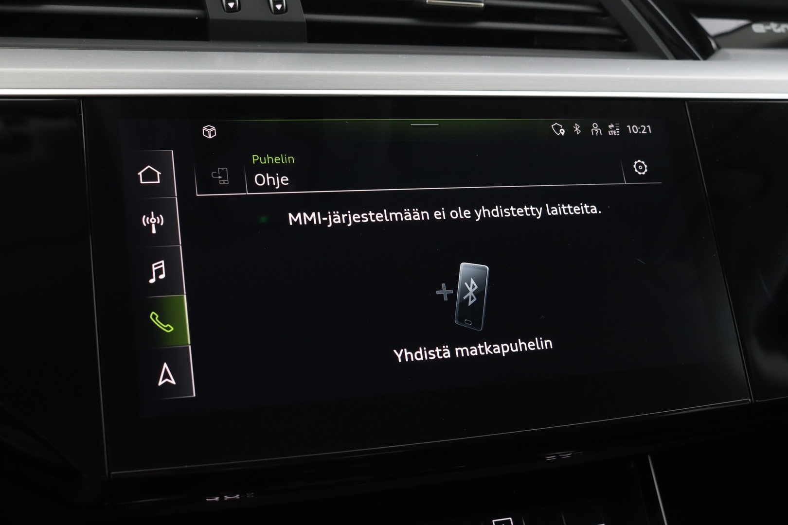 AUDI Q8 e-tron 29