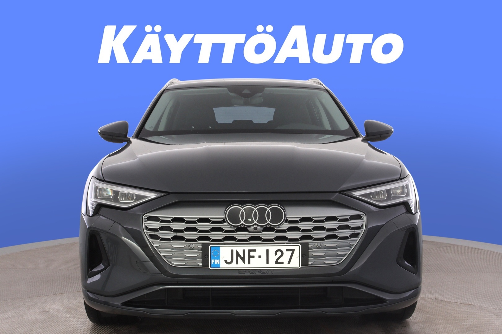 AUDI Q8 e-tron 8