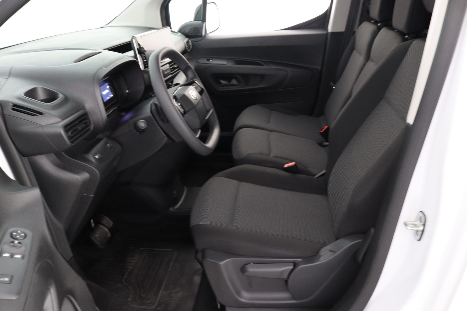 TOYOTA Proace CITY EV 12