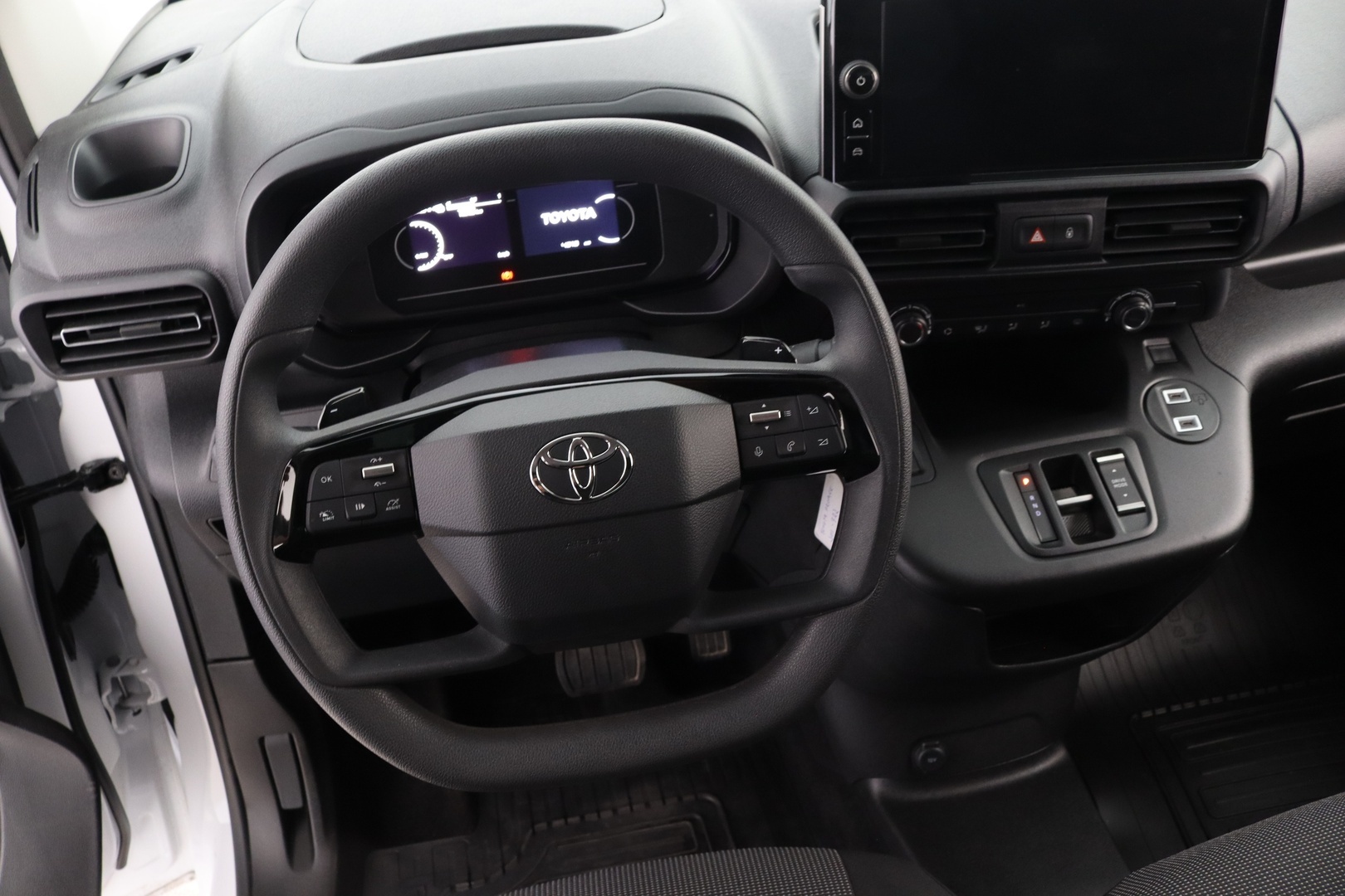 TOYOTA Proace CITY EV 14