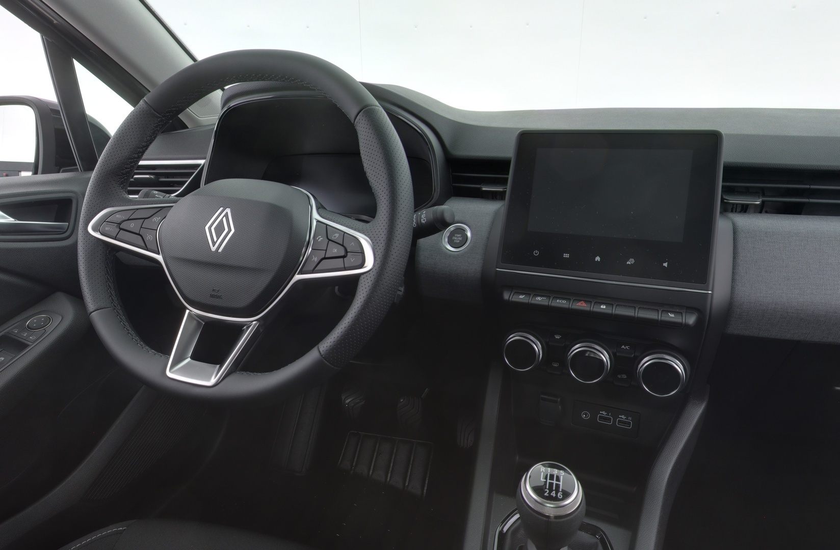 RENAULT Clio 10