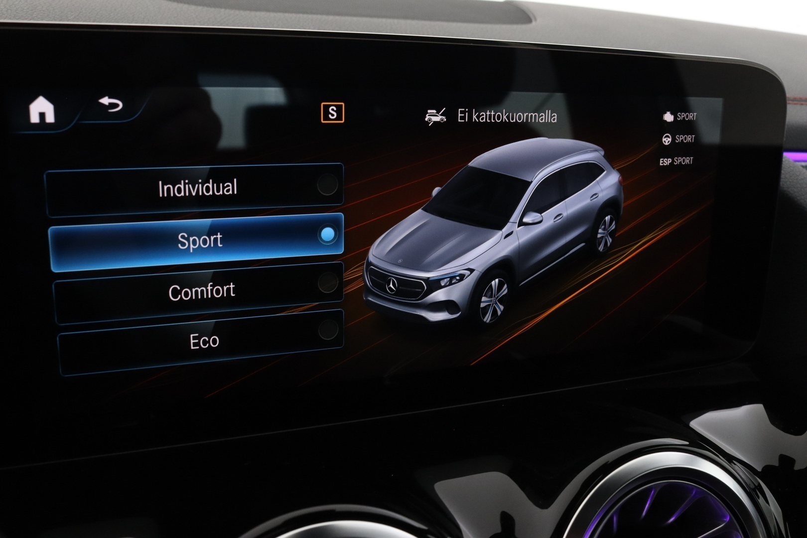 MERCEDES-BENZ EQA 35