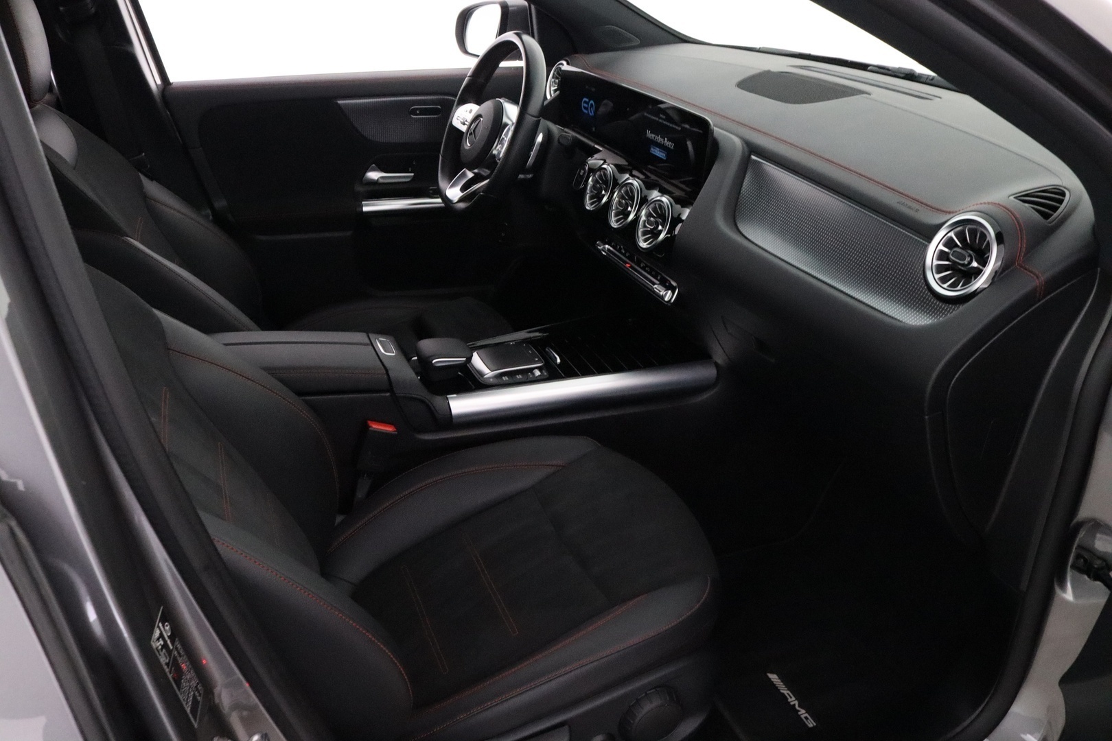 MERCEDES-BENZ EQA 51