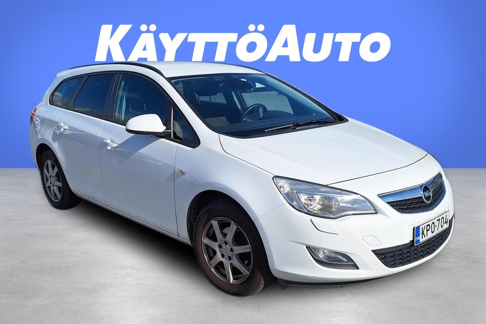 OPEL Astra 2011