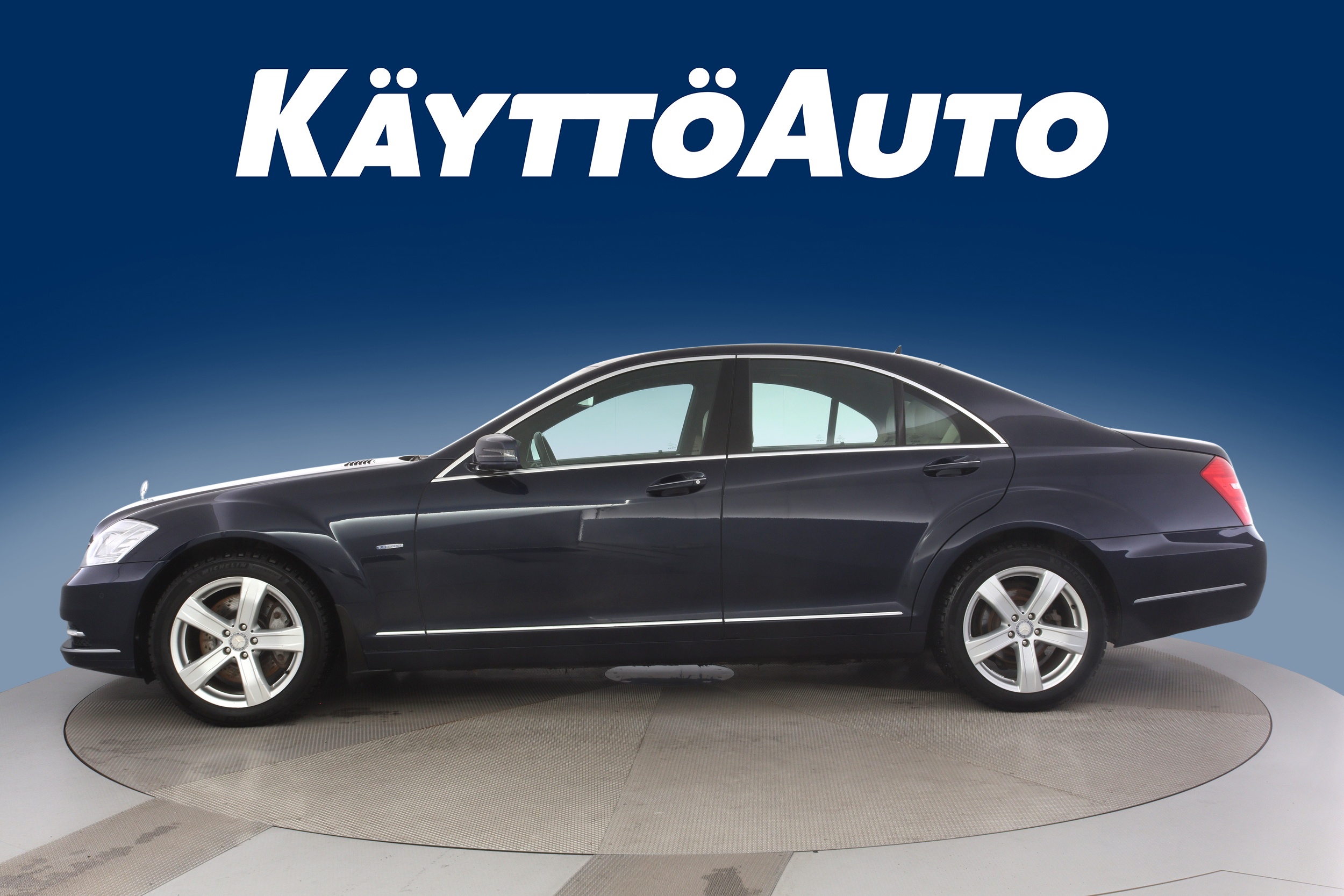 MERCEDES-BENZ S 2013