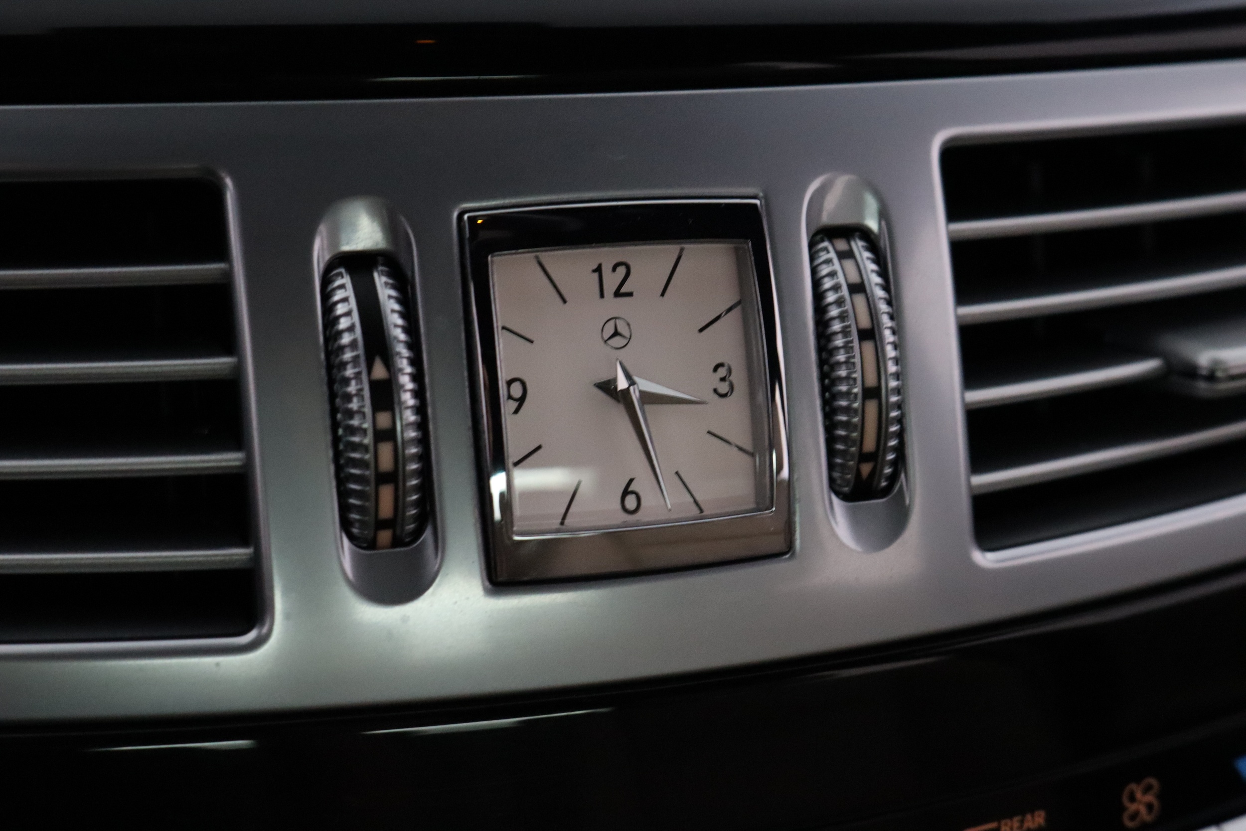 MERCEDES-BENZ S 2013