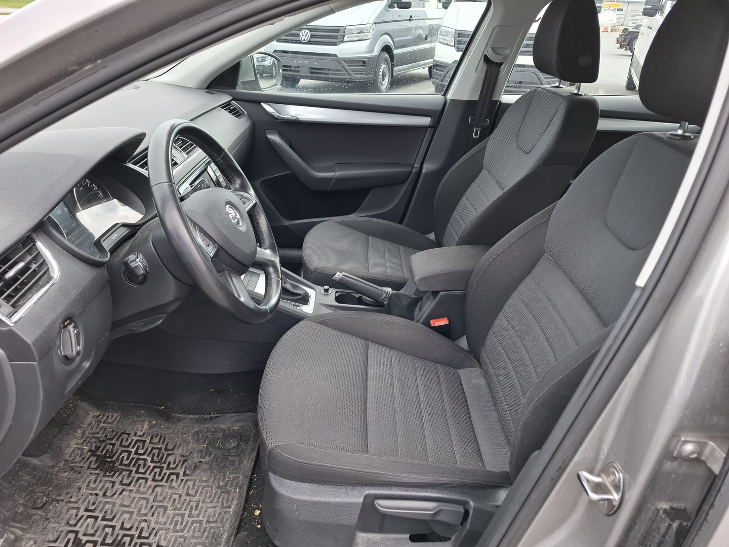 SKODA Octavia 2013