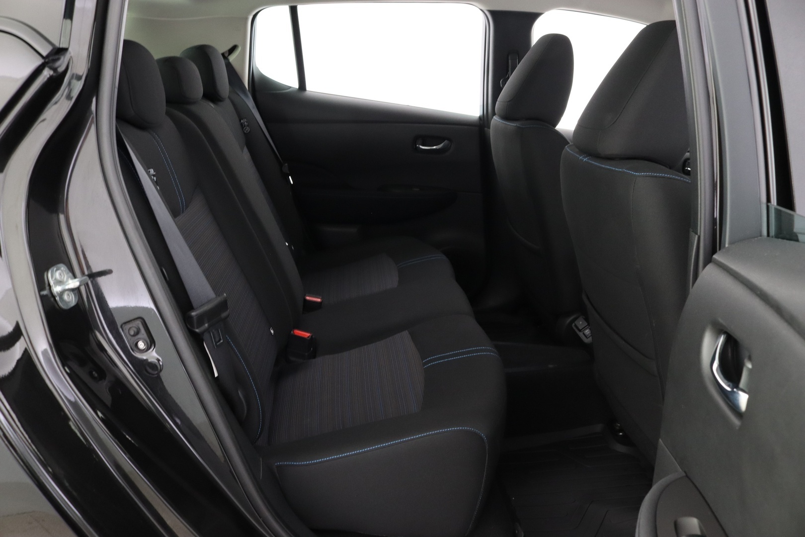 NISSAN Leaf 2021