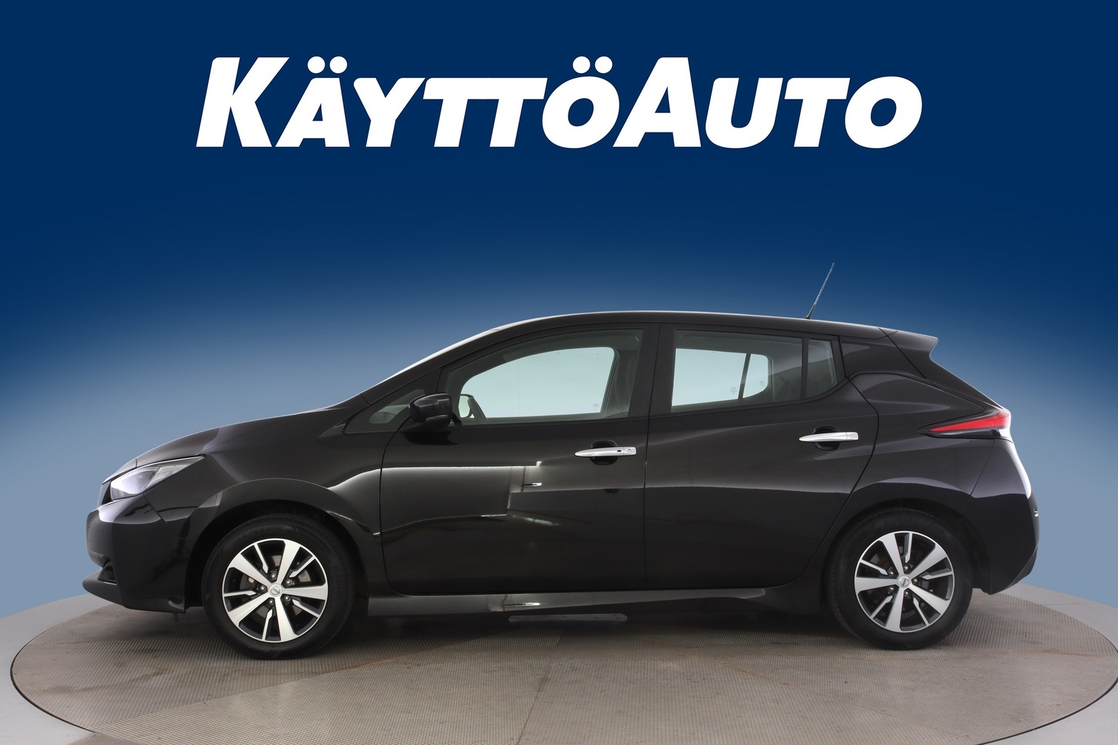 NISSAN Leaf 2021