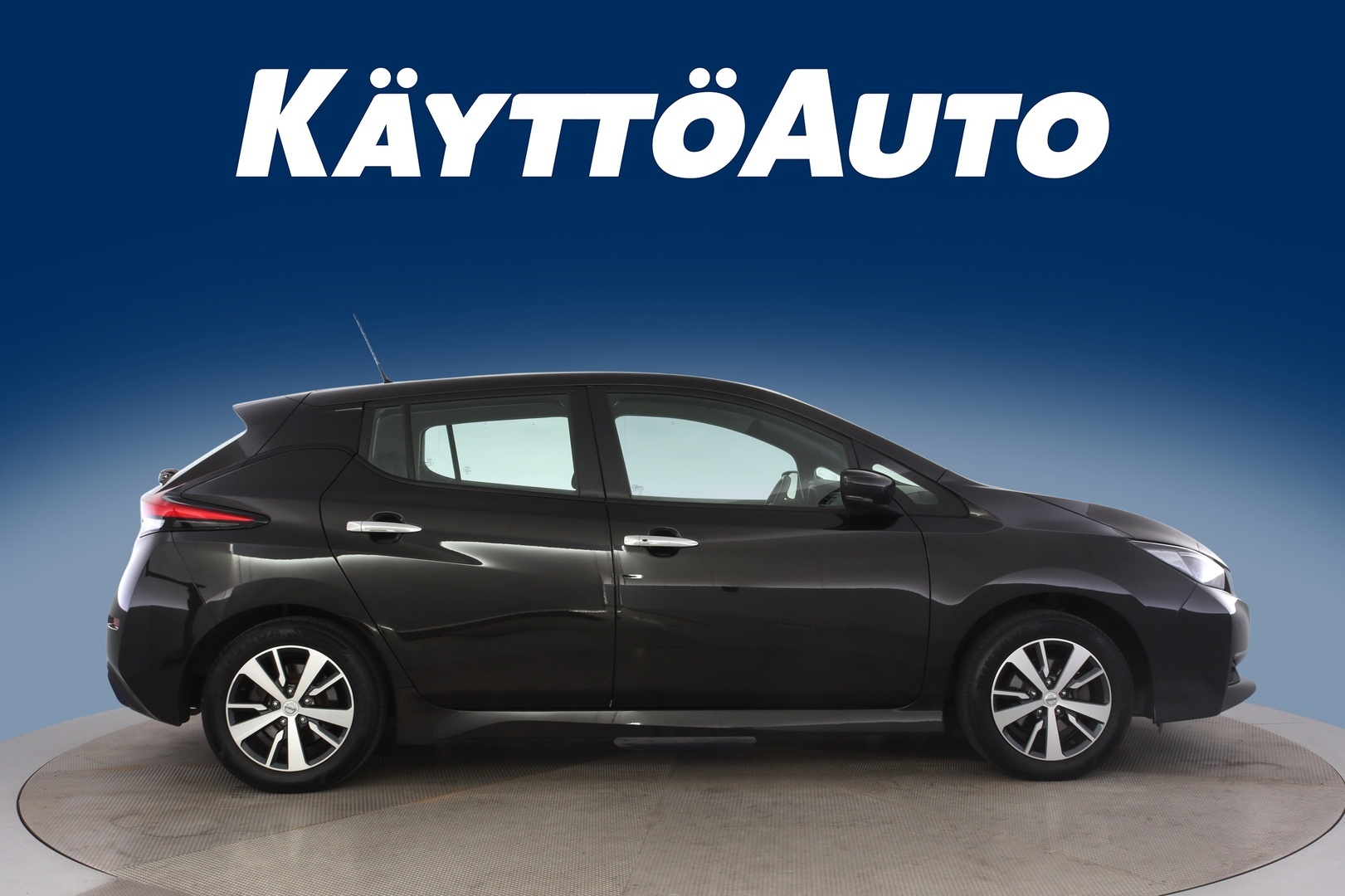 NISSAN Leaf 2021