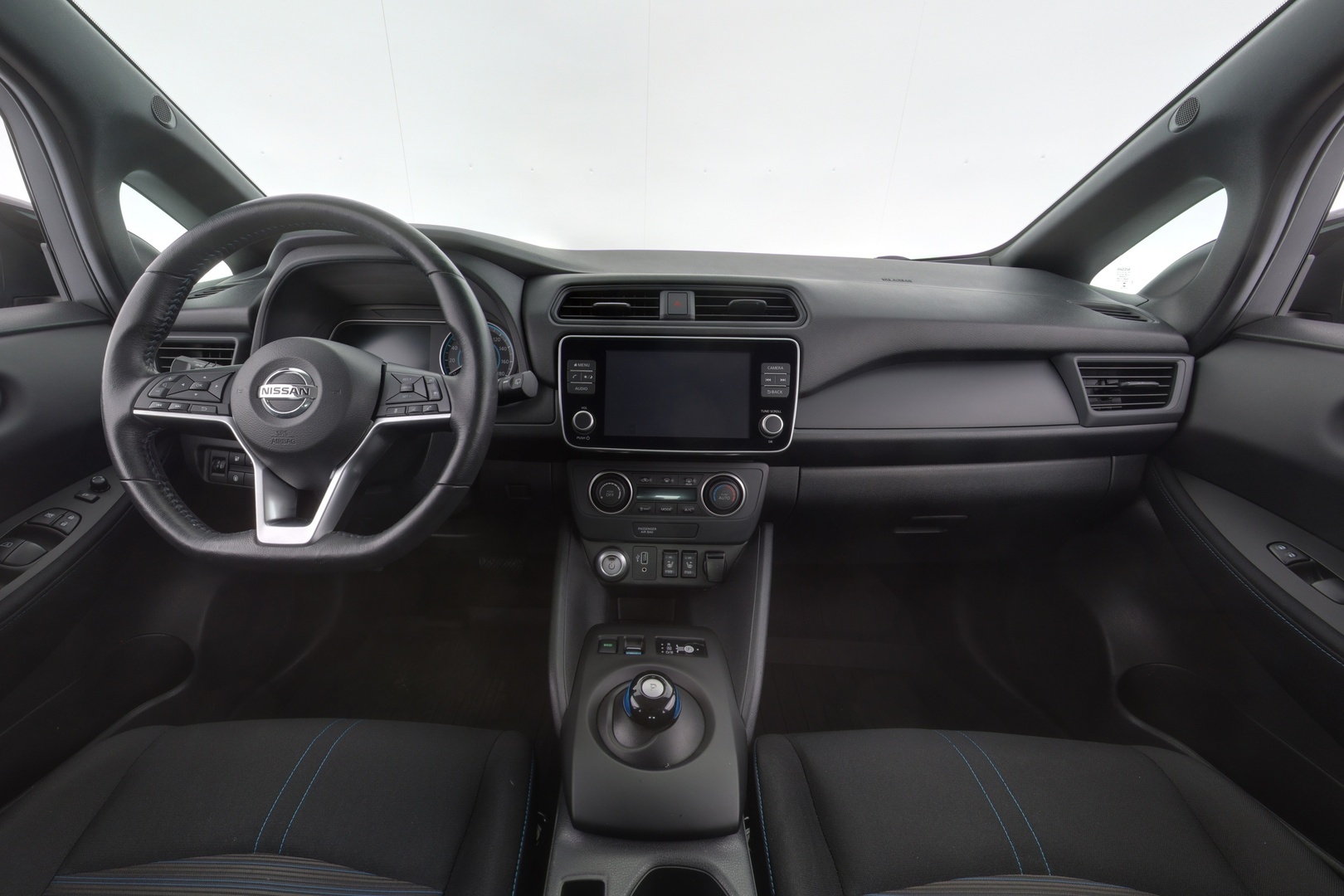 NISSAN Leaf 2021