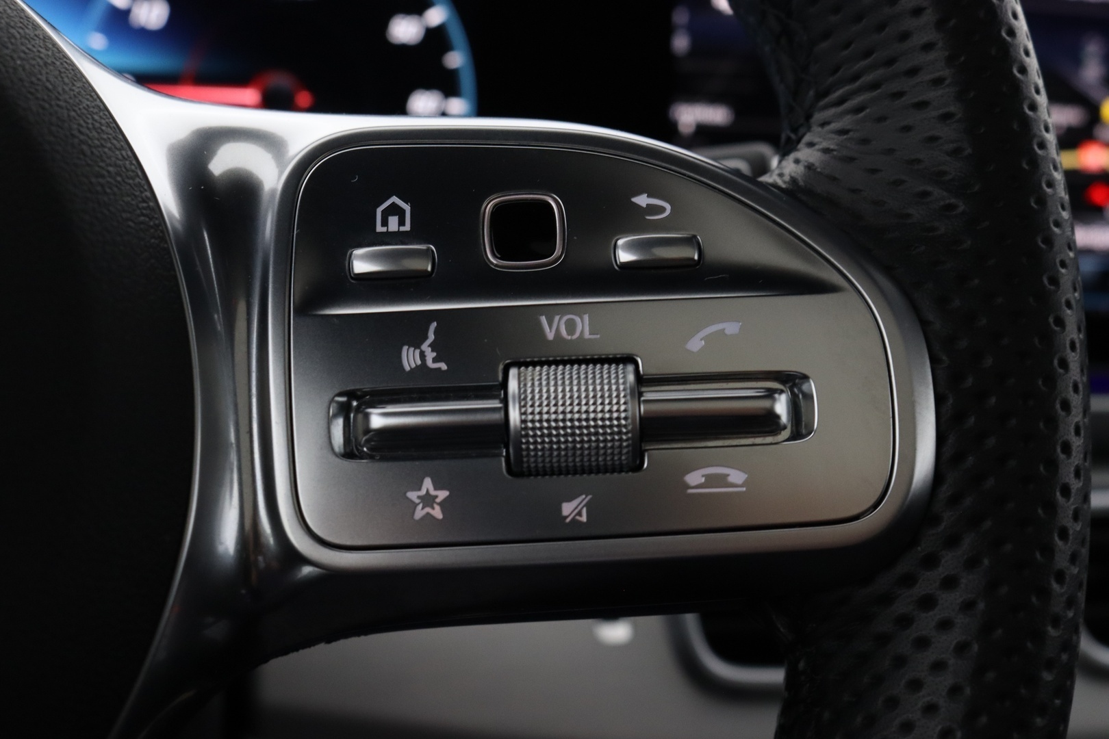 MERCEDES-BENZ GLE 29