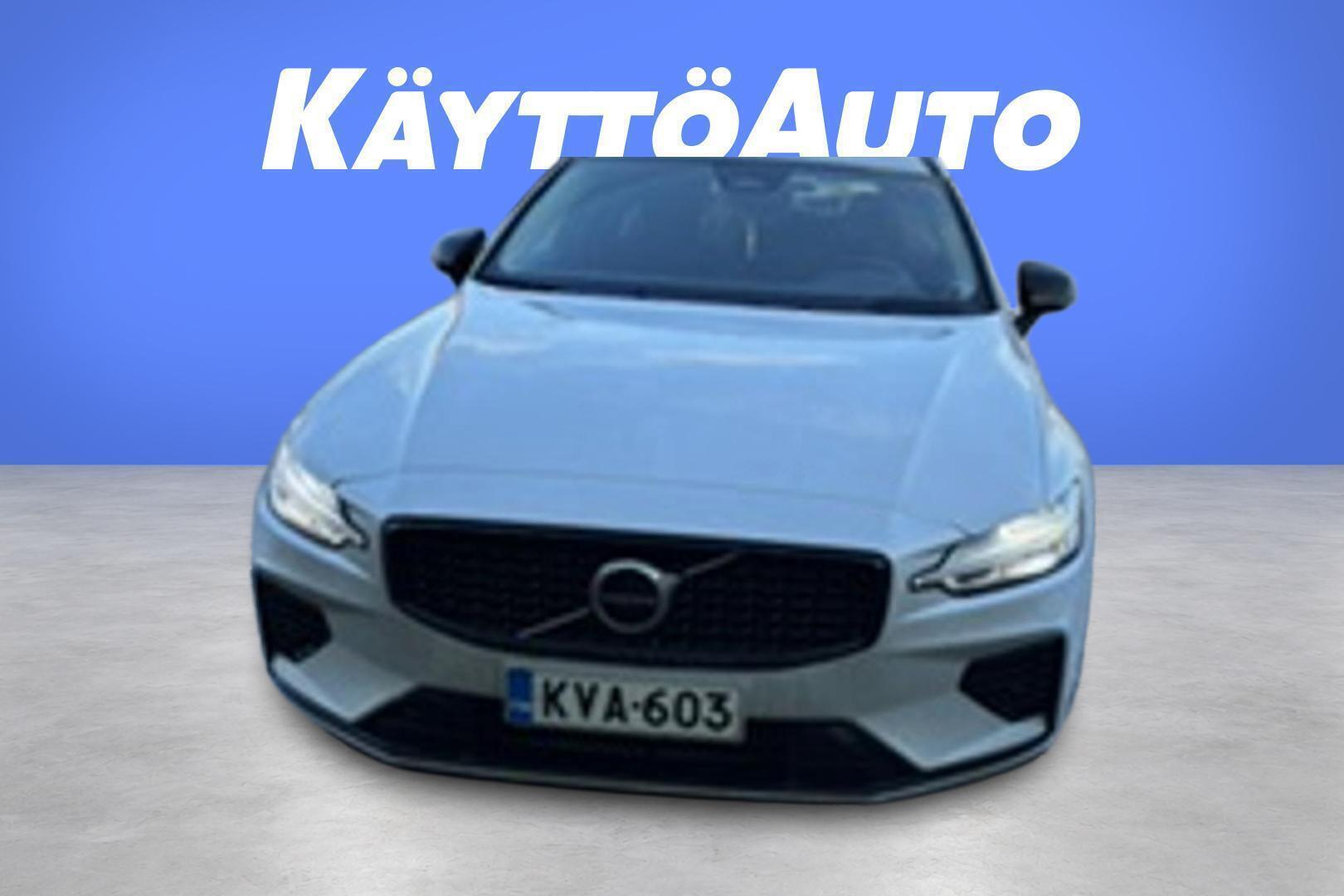 VOLVO V60 2022