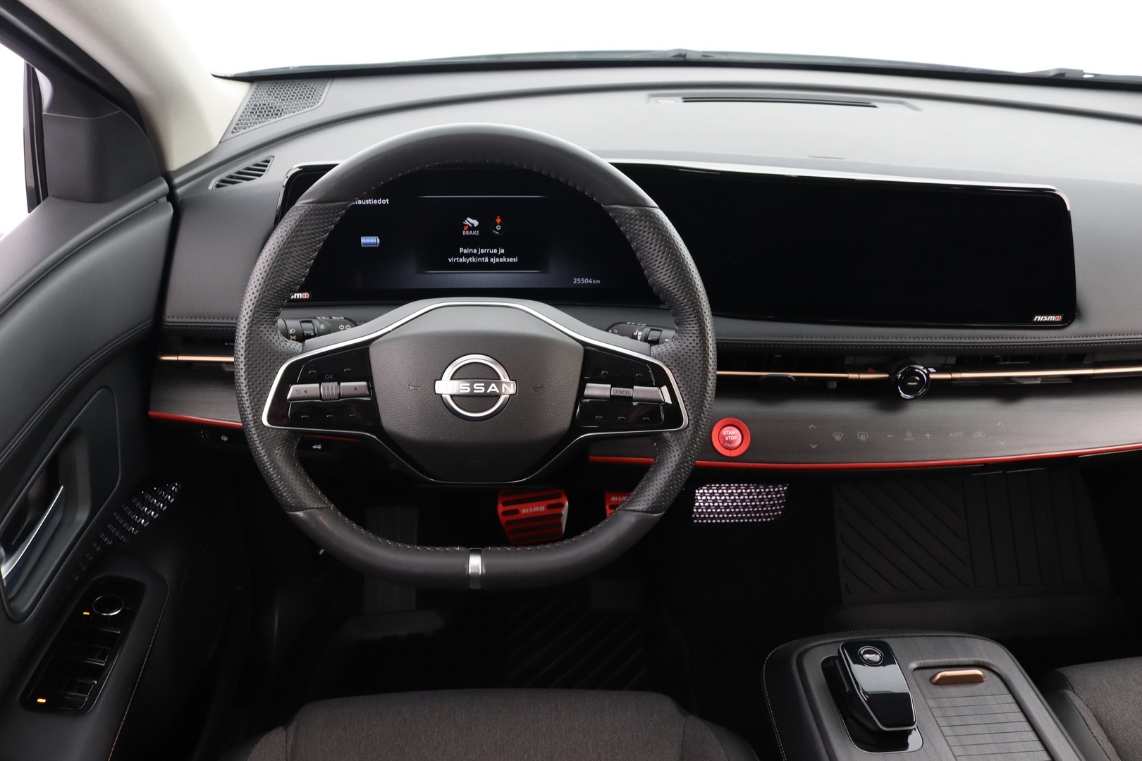 NISSAN Ariya 16