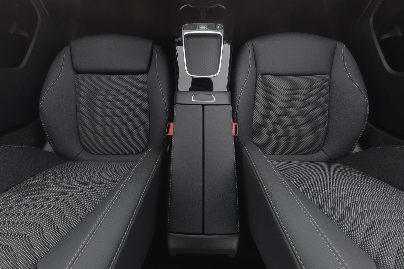 MERCEDES-BENZ A 2026