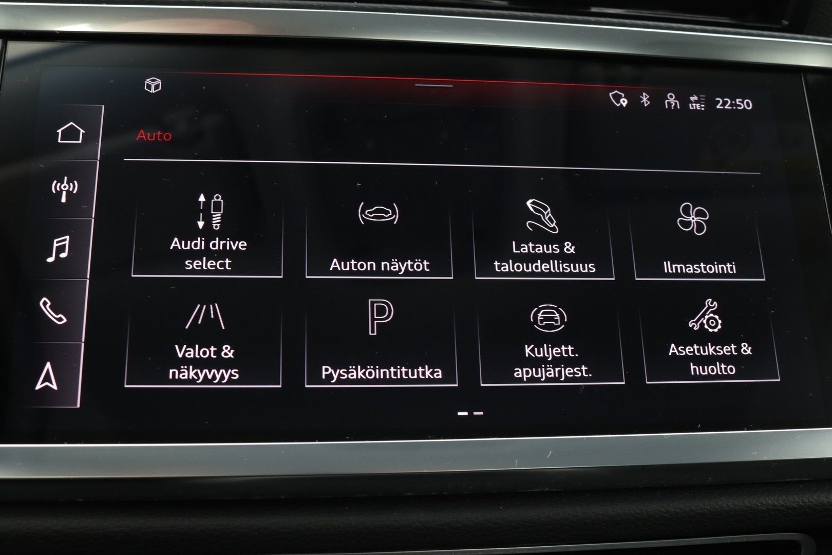 AUDI Q3 42
