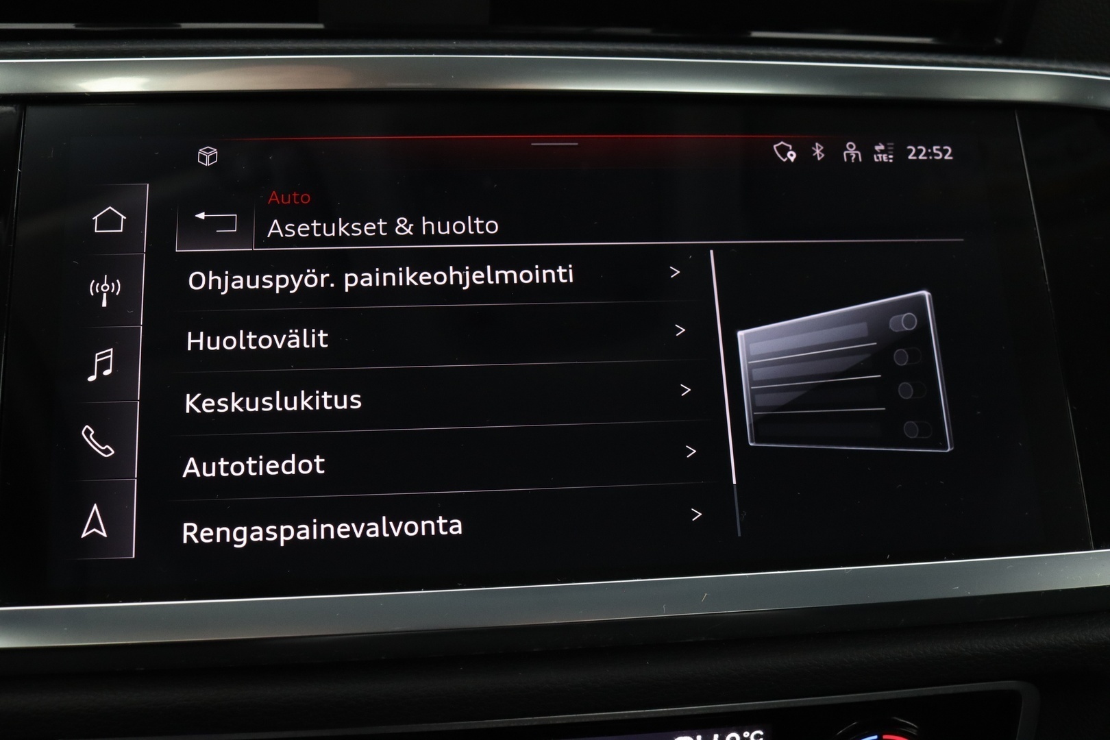 AUDI Q3 49