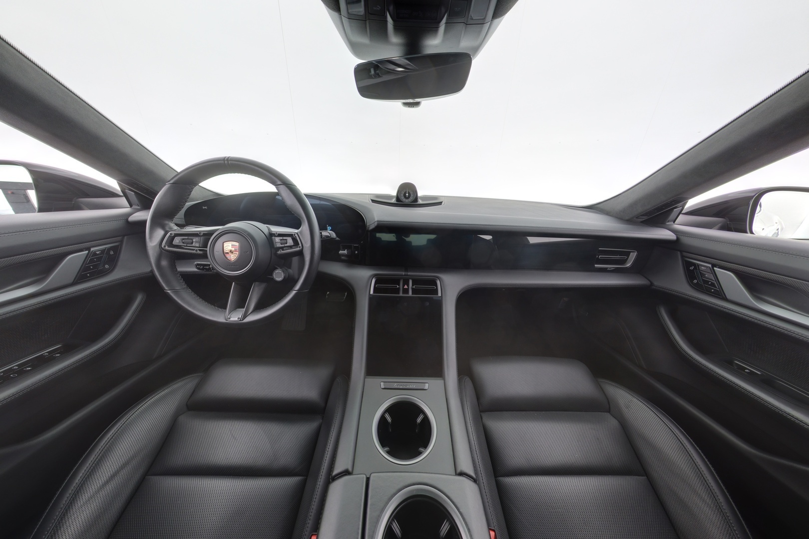 PORSCHE Taycan 2020