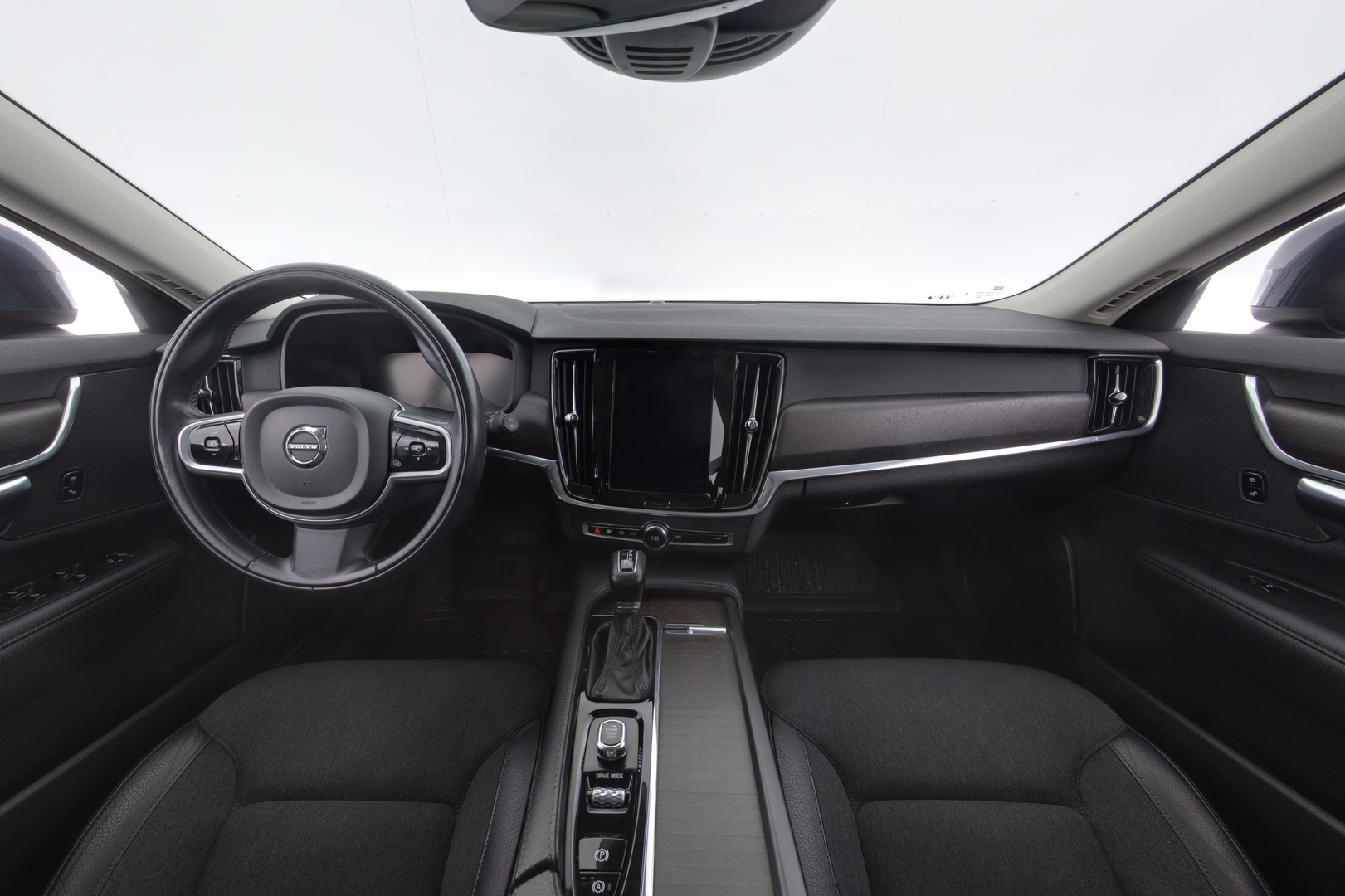 VOLVO V90 Cross Country 11