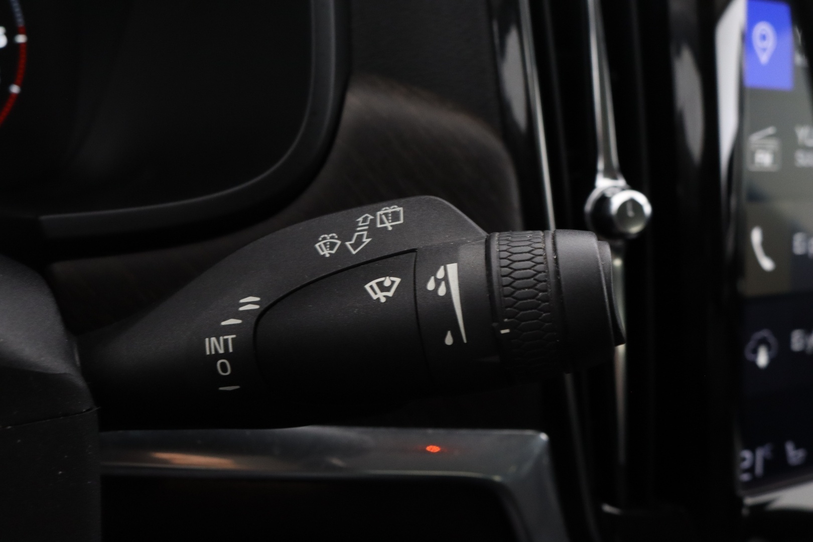 VOLVO V90 Cross Country 31
