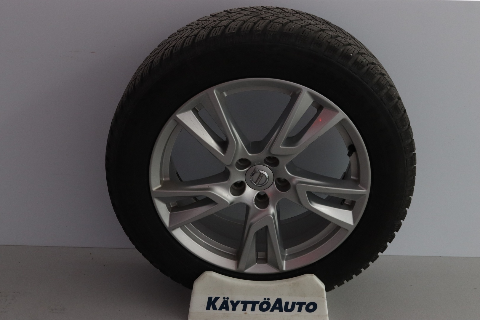 VOLVO V90 Cross Country 57