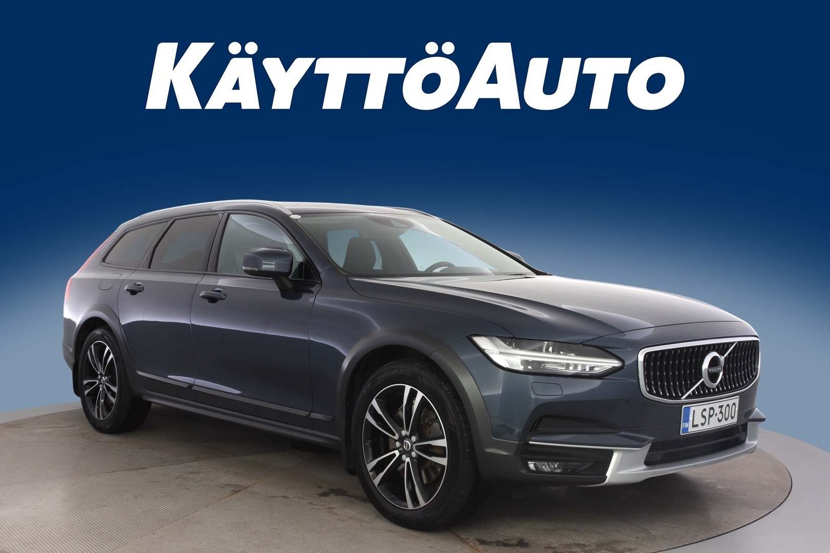 VOLVO V90 Cross Country 9