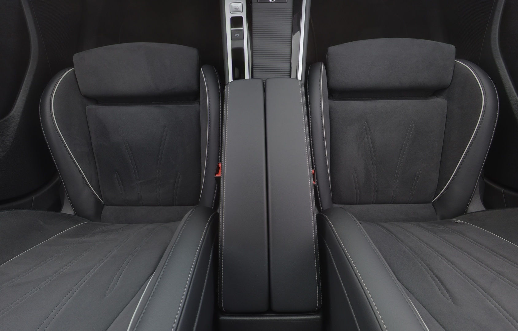 VOLKSWAGEN Passat 11