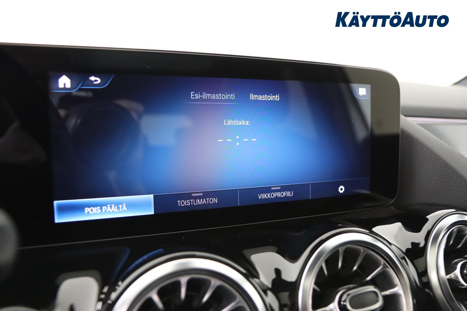 MERCEDES-BENZ EQA 2021