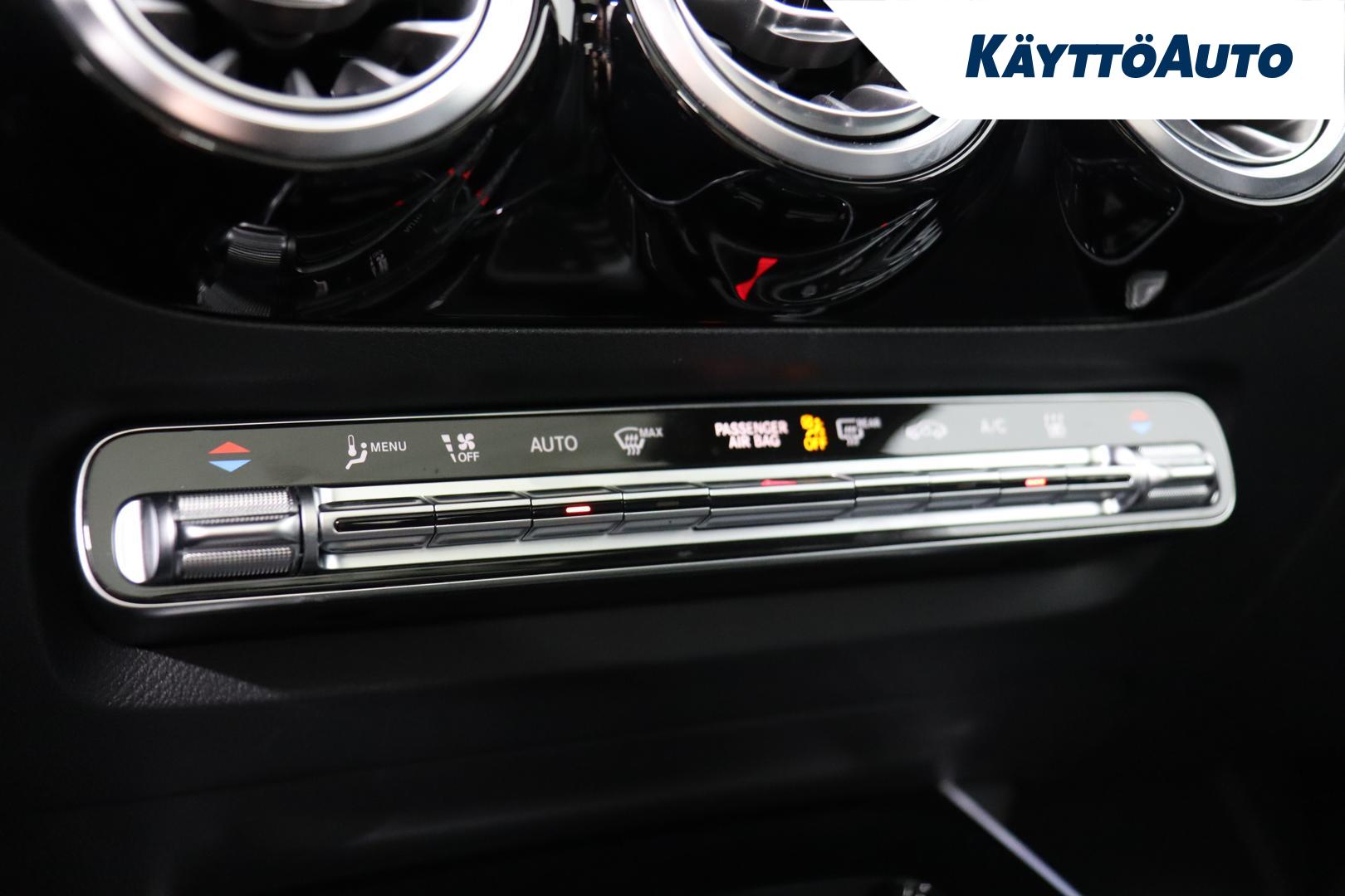 MERCEDES-BENZ EQA 2021